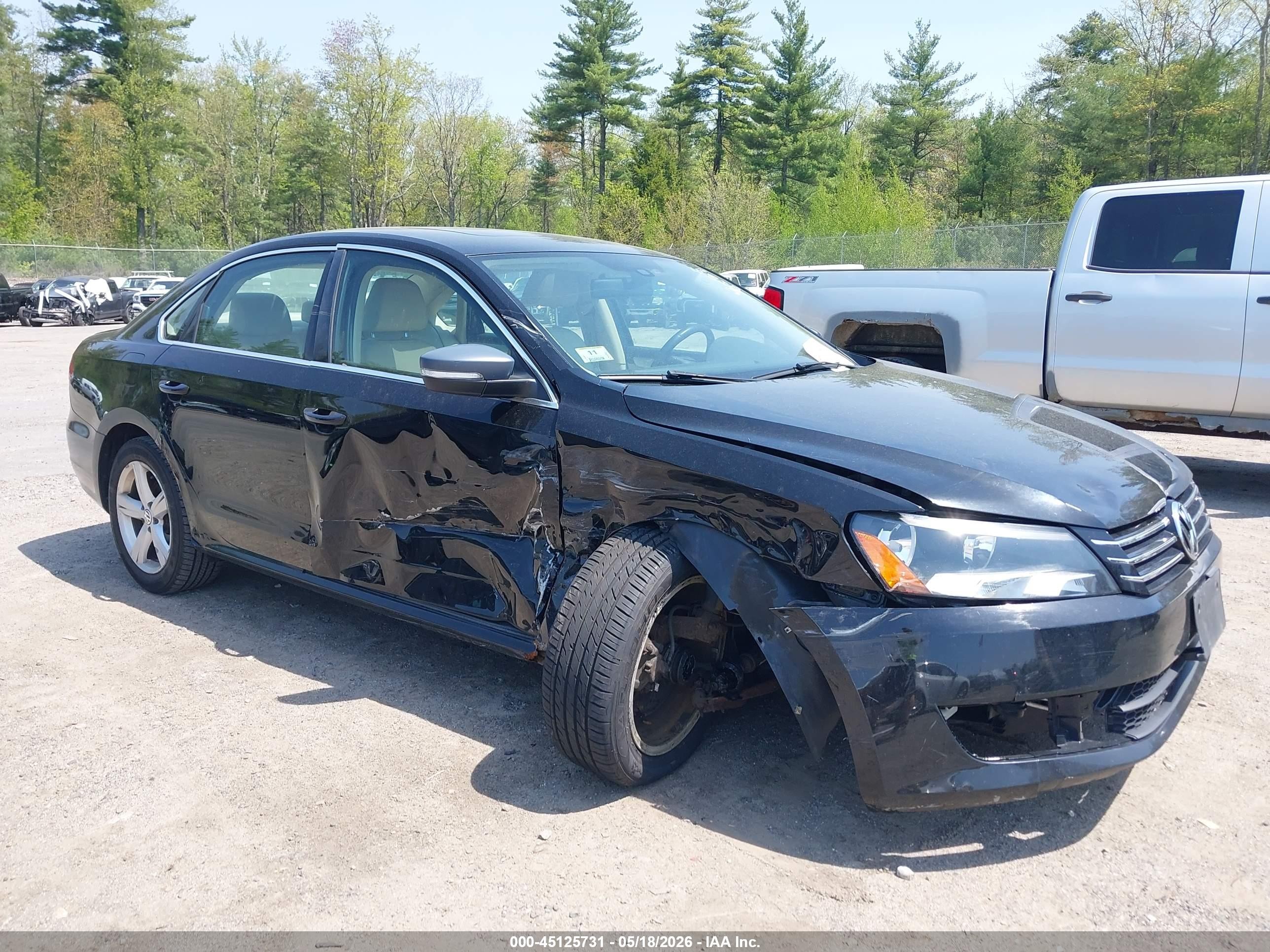2013 Volkswagen Passat 2.5l Se Black vin: 1VWBP7A33DC045036