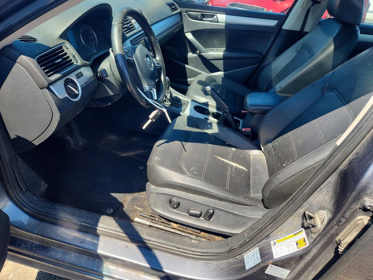 2013 Volkswagen Passat Se Gray vin: 1VWBP7A33DC063830