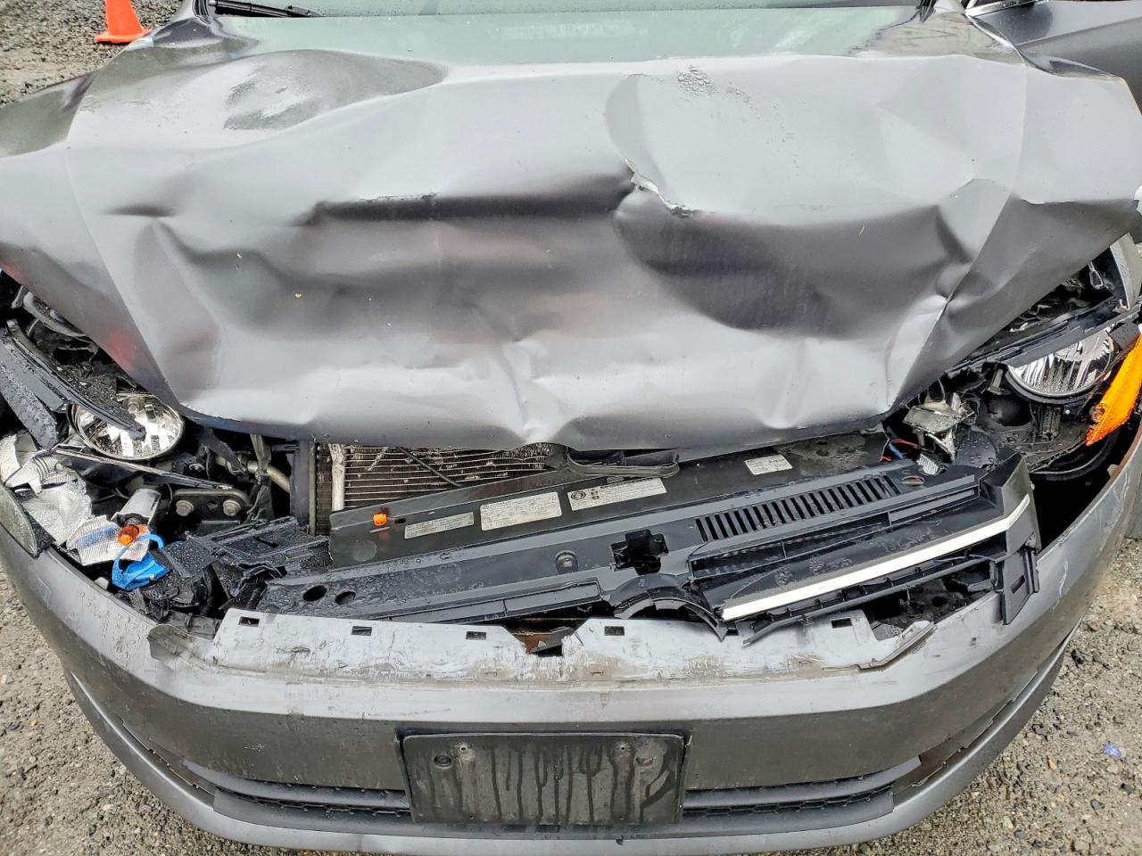 2013 Volkswagen Passat Se Серый vin: 1VWBP7A33DC070034