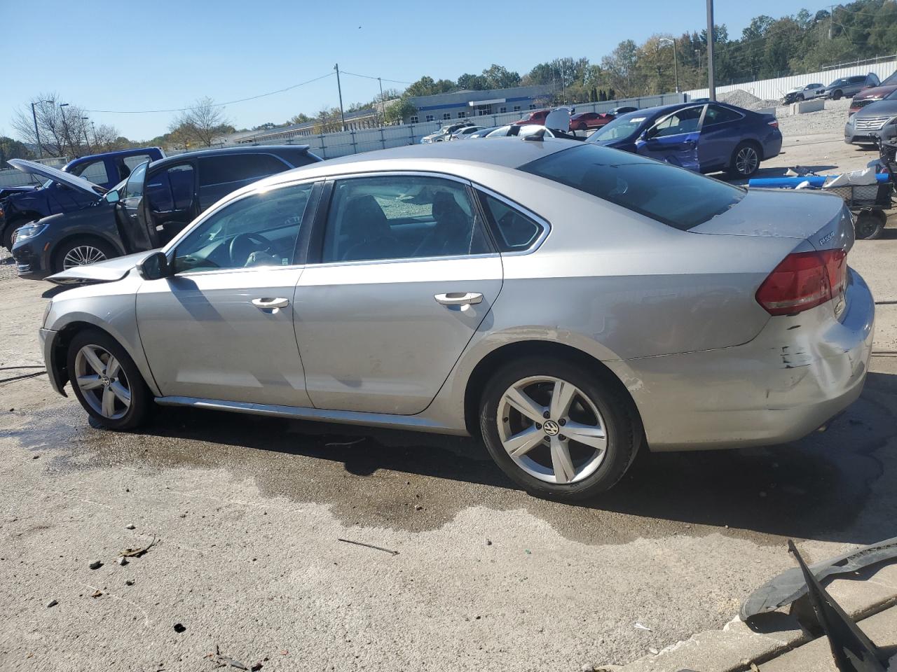 2013 Volkswagen Passat Se Silver vin: 1VWBP7A33DC120737