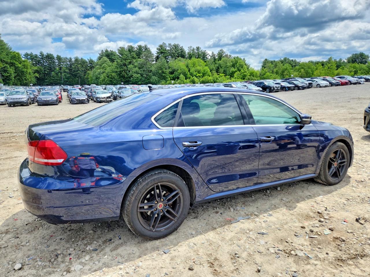 2013 Volkswagen Passat Se Синий vin: 1VWBP7A33DC127848