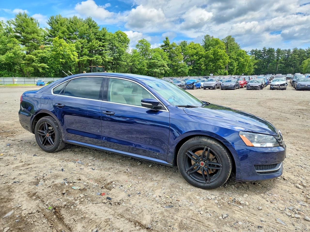 2013 Volkswagen Passat Se Синий vin: 1VWBP7A33DC127848