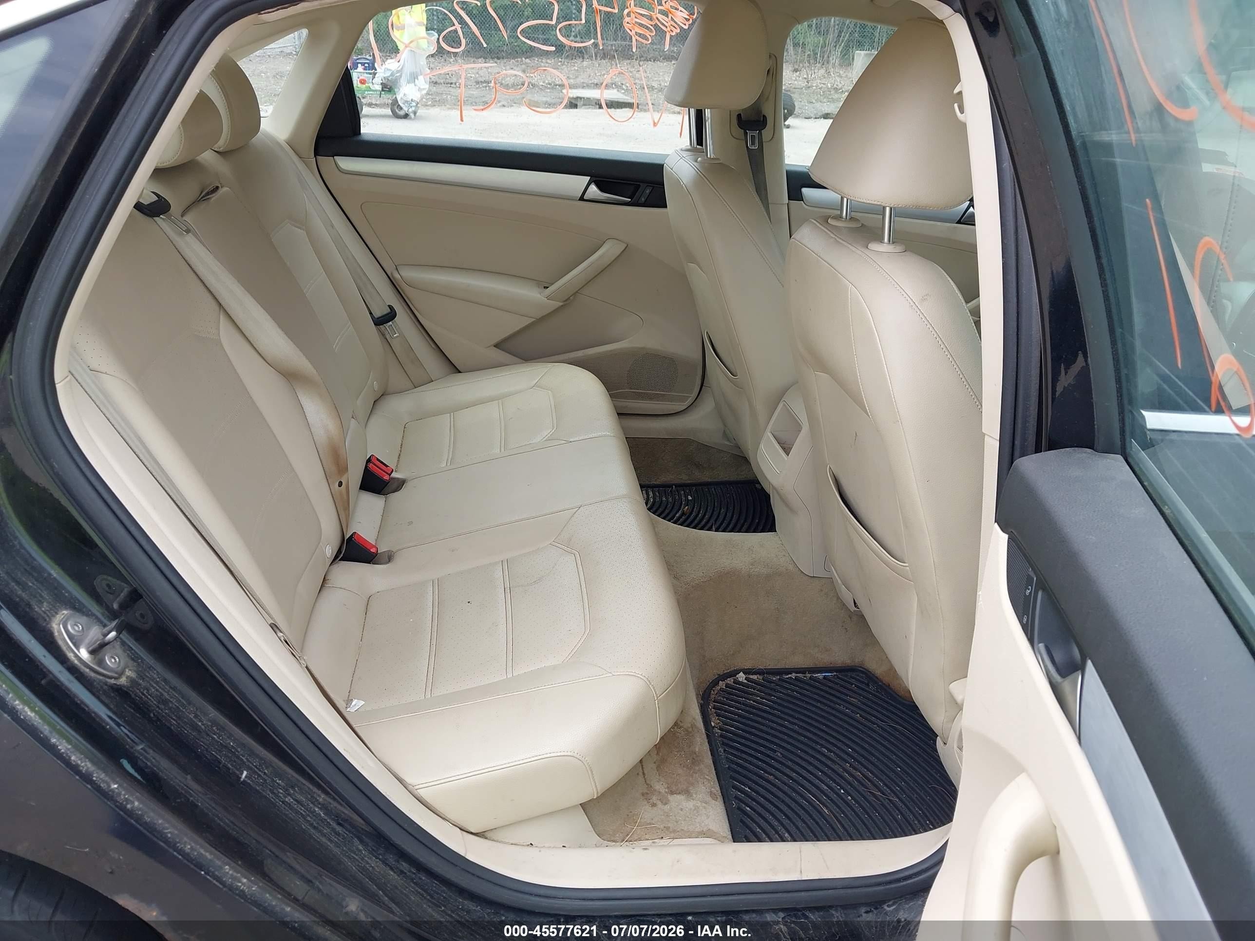 2012 Volkswagen Passat 2.5l Se Black vin: 1VWBP7A34CC023366