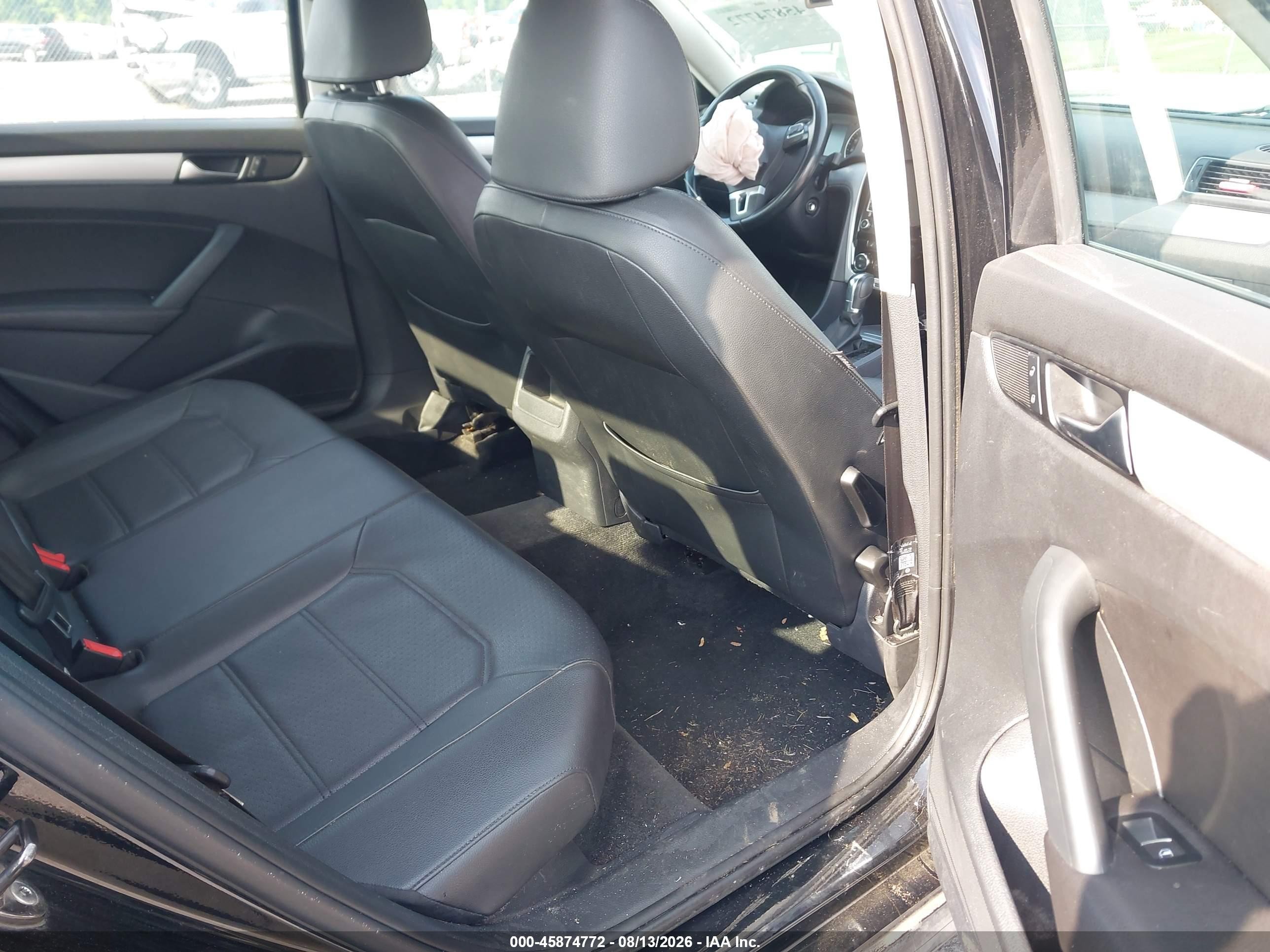 2012 Volkswagen Passat 2.5l Se Black vin: 1VWBP7A34CC033945