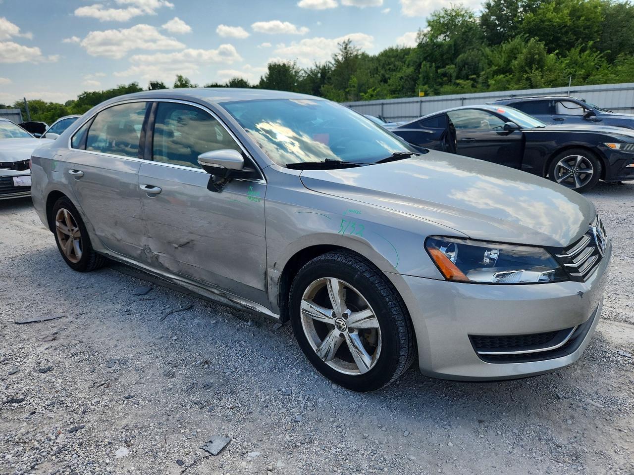 2012 Volkswagen Passat Se Silver vin: 1VWBP7A34CC074902