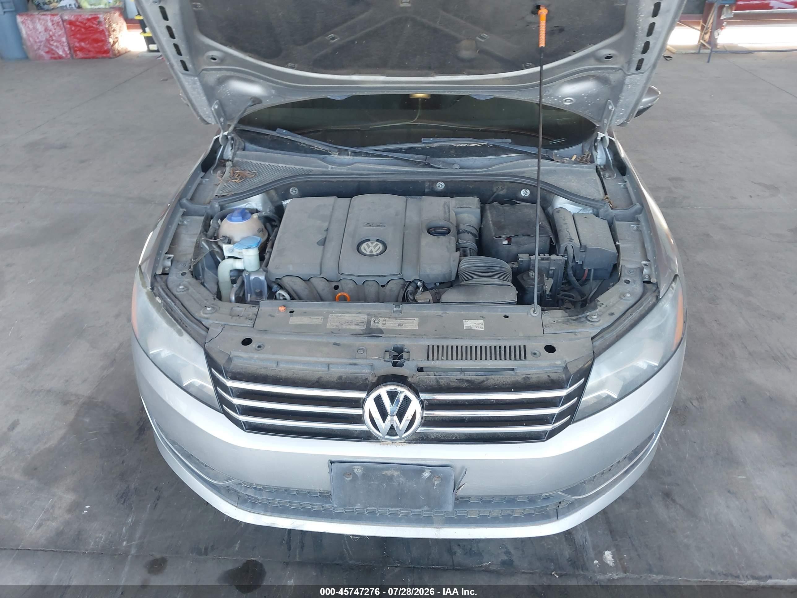 2012 Volkswagen Passat 2.5l Se Silver vin: 1VWBP7A34CC098603