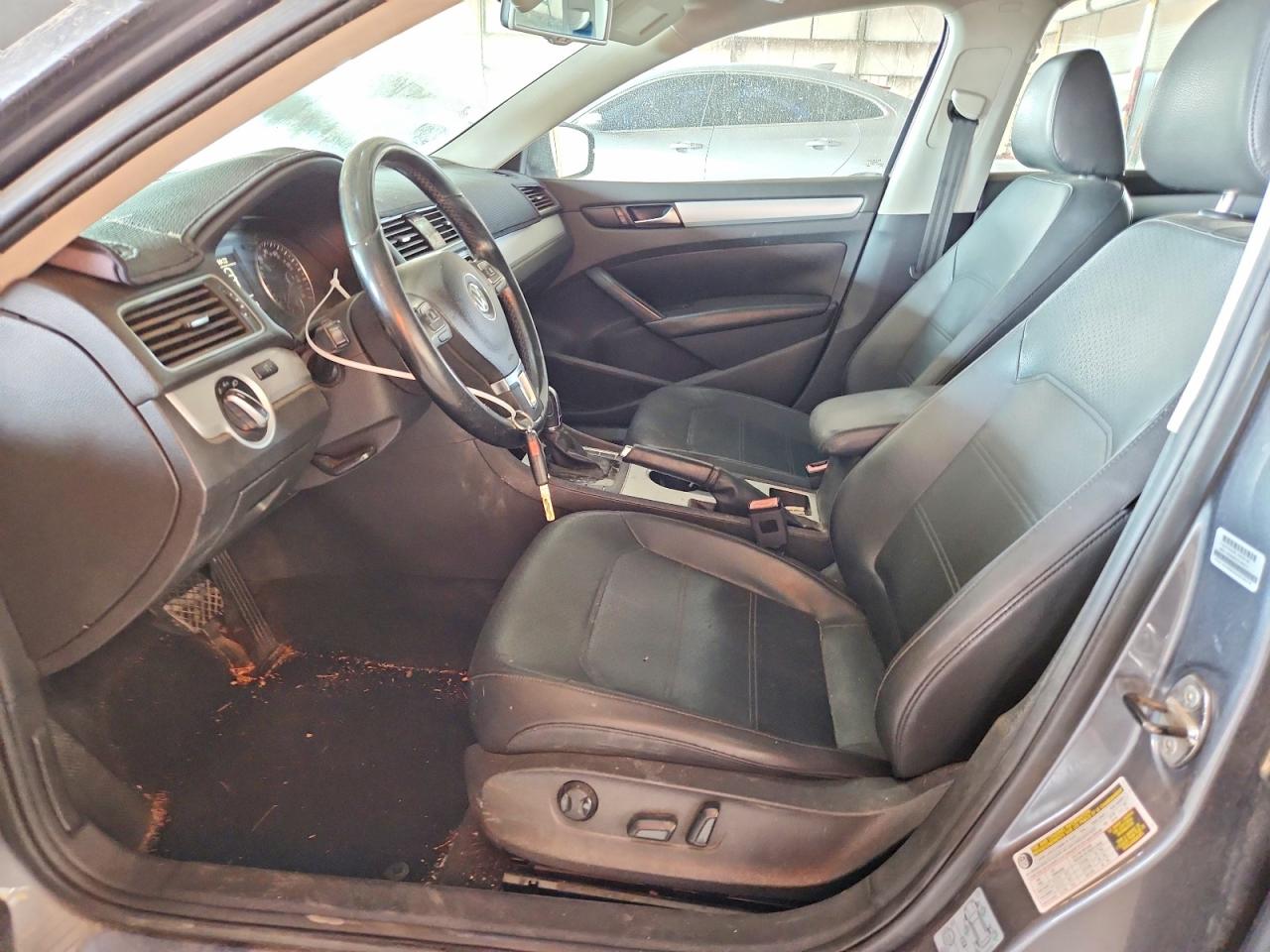 2013 Volkswagen Passat Se Gray vin: 1VWBP7A34DC009730