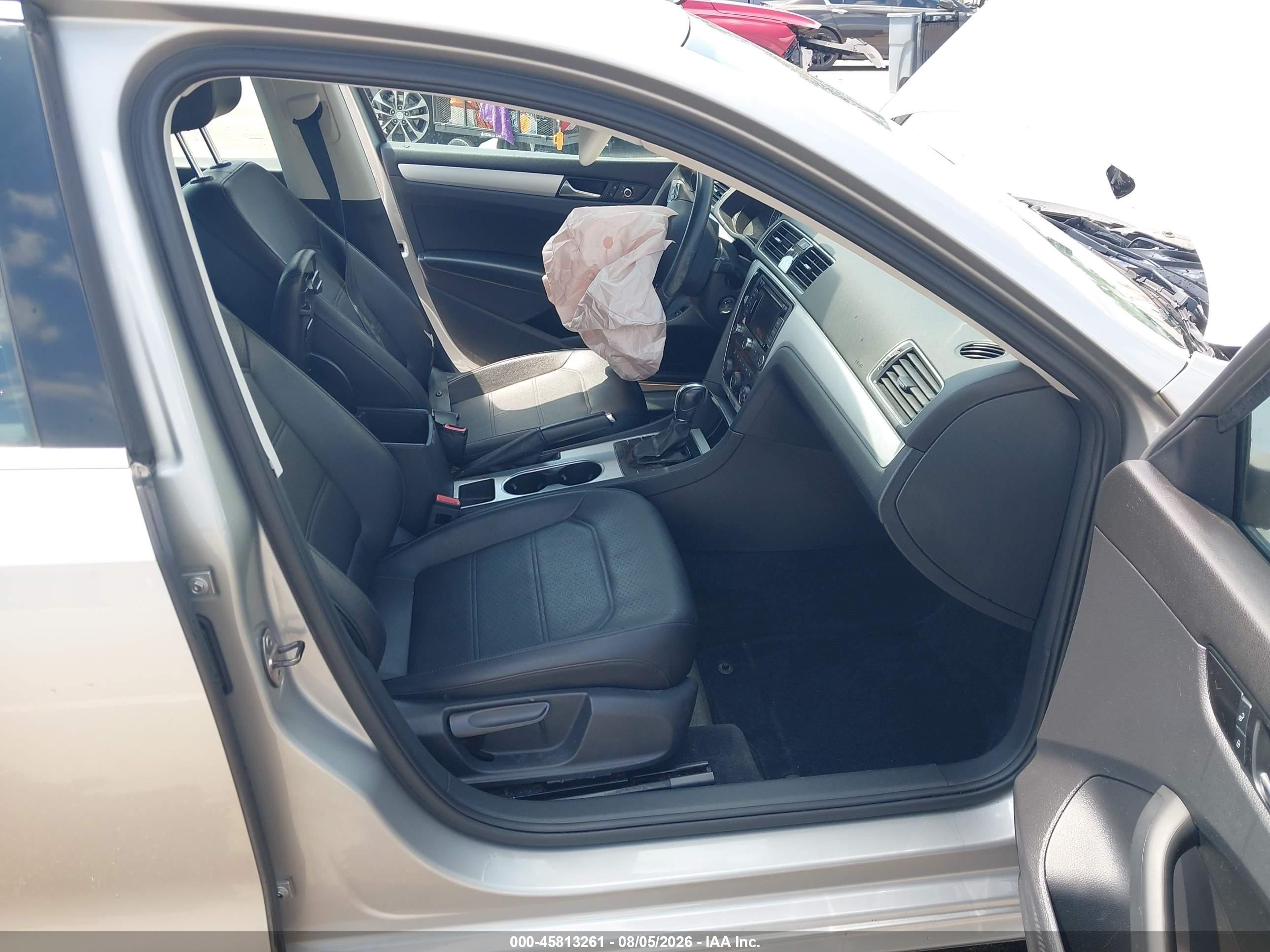 2013 Volkswagen Passat 2.5l Se Gray vin: 1VWBP7A34DC074724