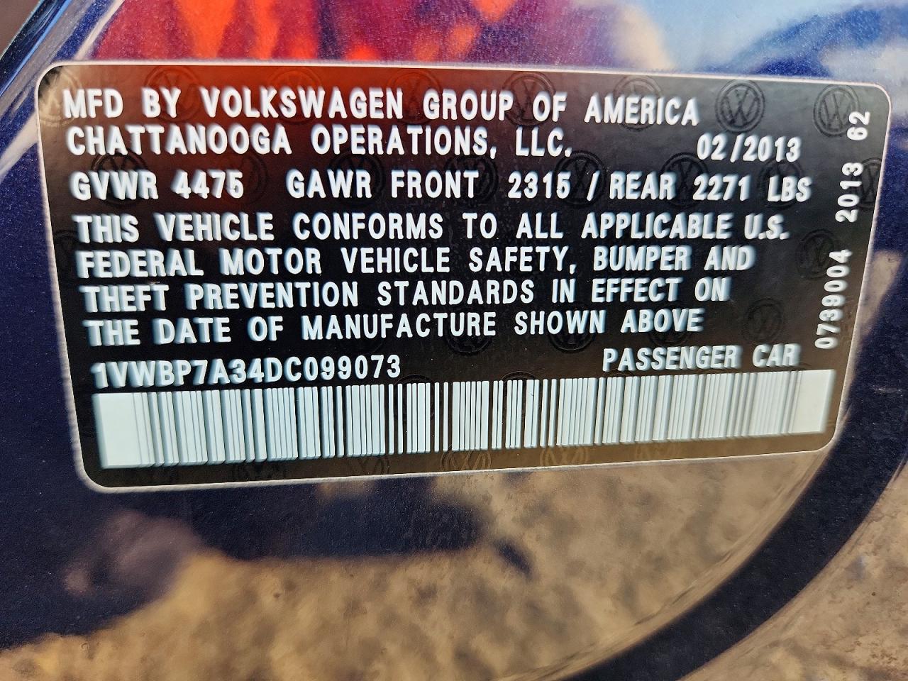 2013 Volkswagen Passat Se Blue vin: 1VWBP7A34DC099073