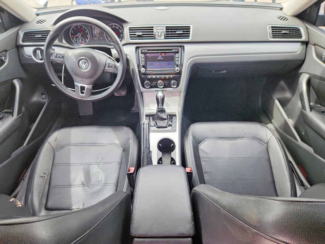 2013 Volkswagen Passat Se Серый vin: 1VWBP7A34DC102313