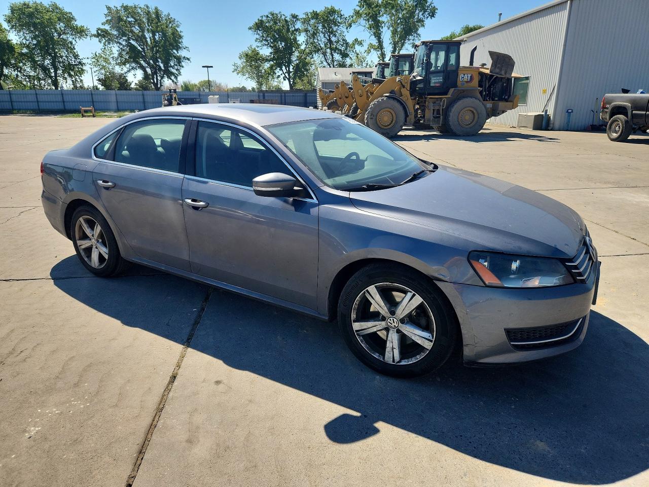 2013 Volkswagen Passat Se Серый vin: 1VWBP7A34DC118124