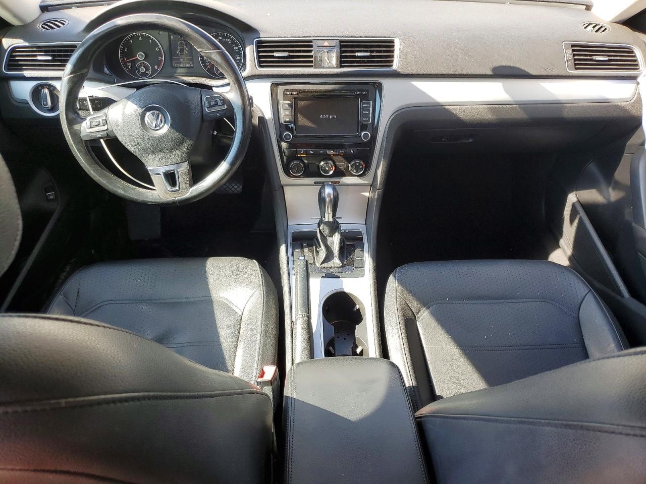 2013 Volkswagen Passat Se White vin: 1VWBP7A34DC124442