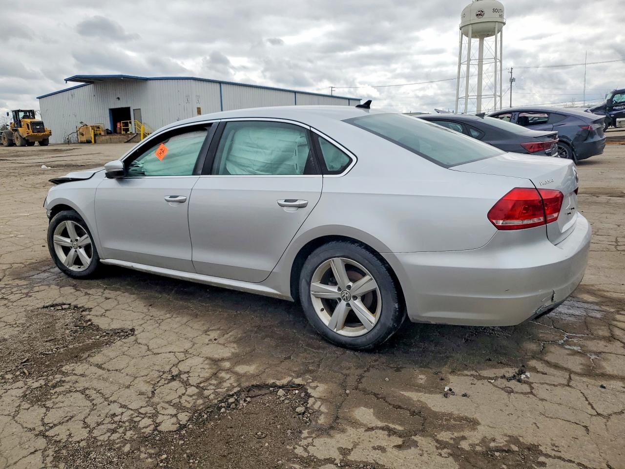 2013 Volkswagen Passat Se Серебряный vin: 1VWBP7A34DC133514