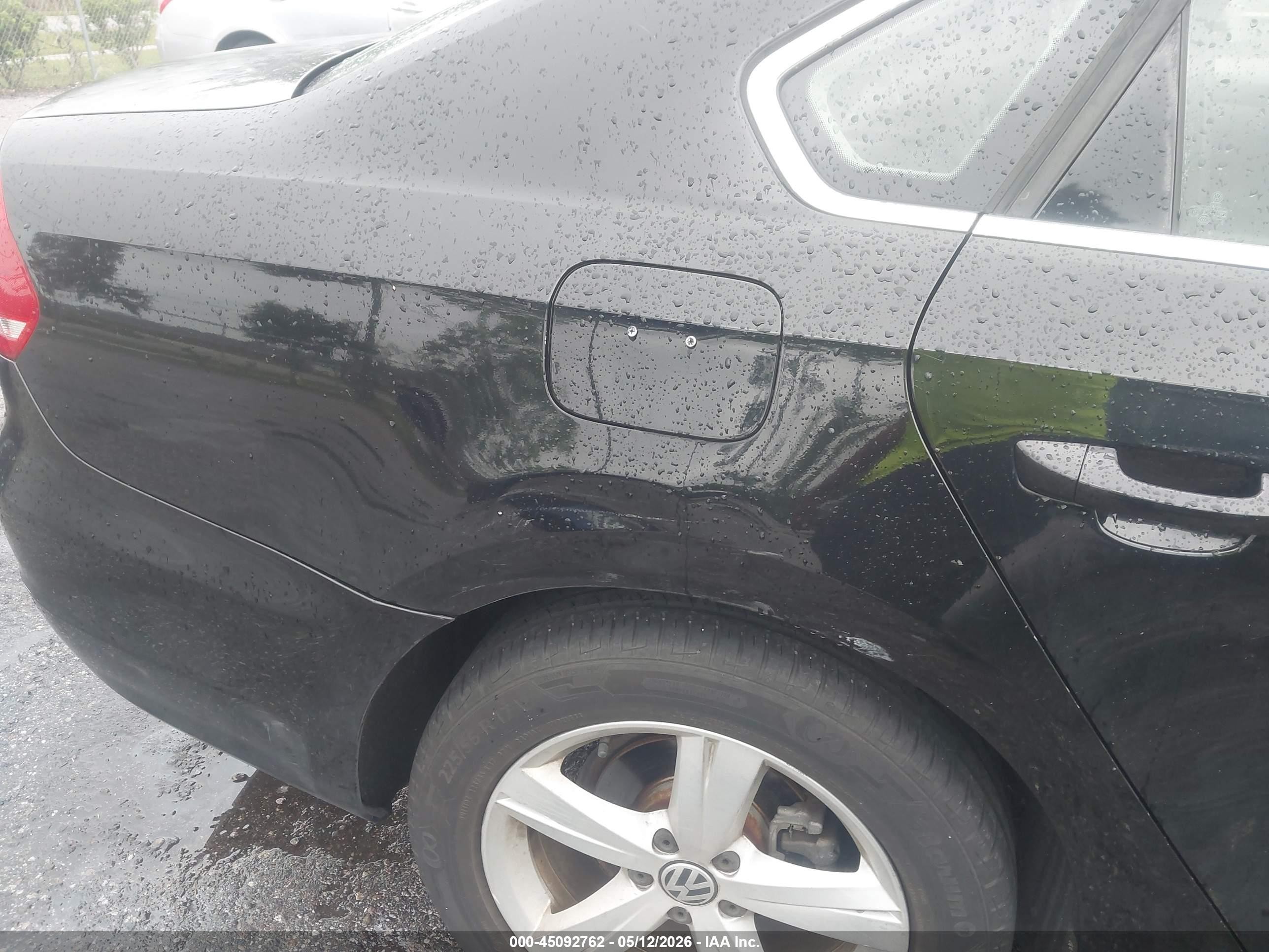 2013 Volkswagen Passat 2.5l Se Black vin: 1VWBP7A35DC003502