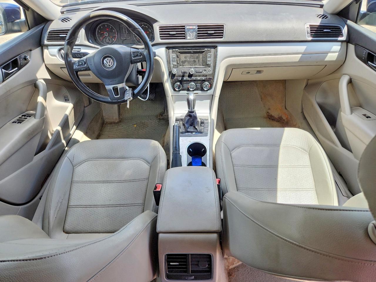 2013 Volkswagen Passat Se Синий vin: 1VWBP7A35DC037486