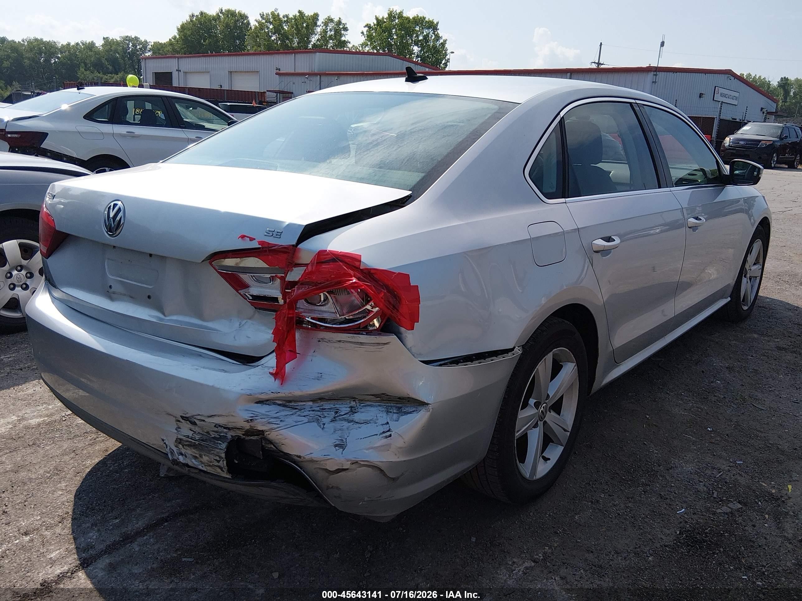 2013 Volkswagen Passat 2.5l Se Silver vin: 1VWBP7A35DC047564