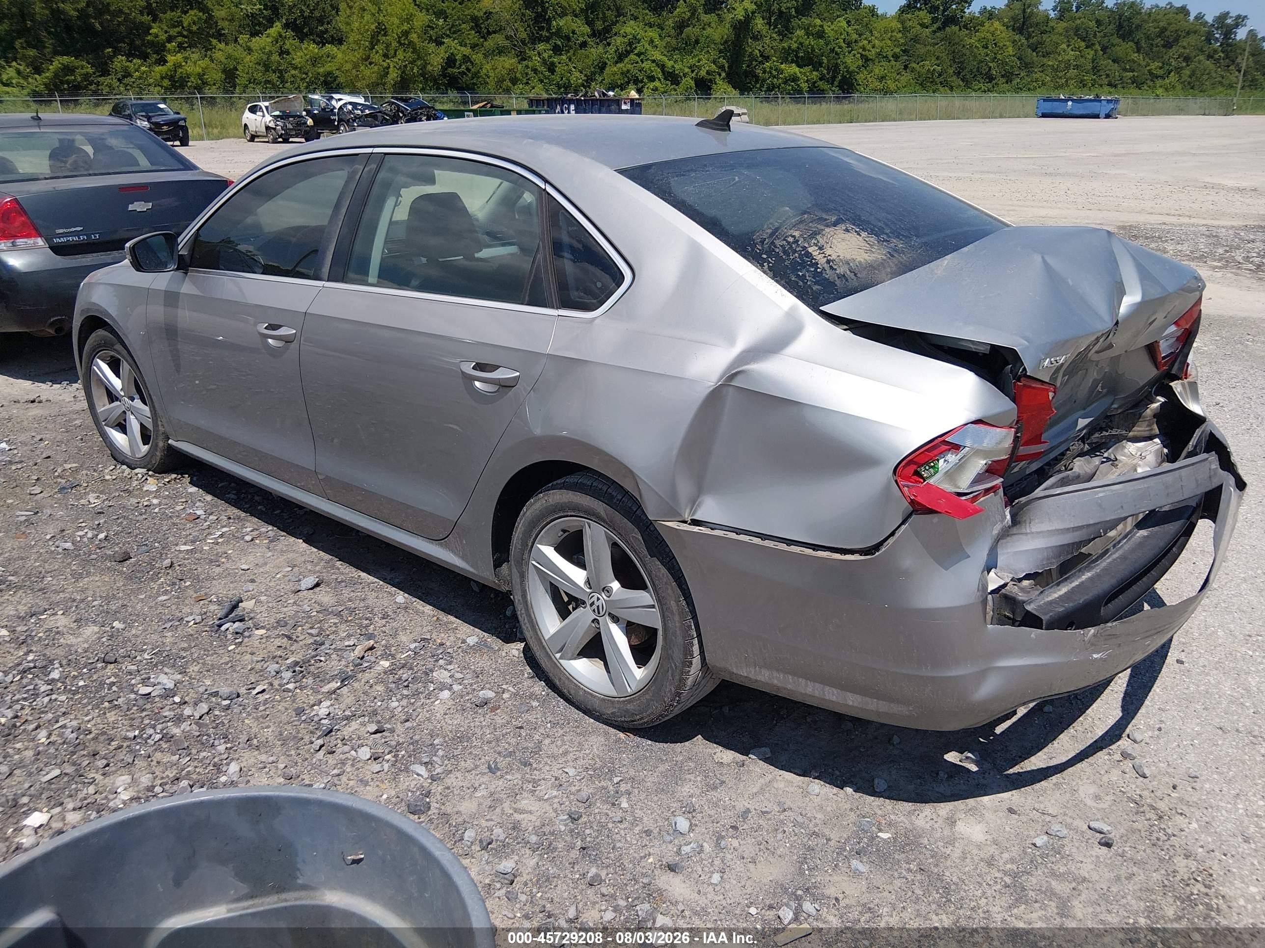 2013 Volkswagen Passat 2.5l Se Silver vin: 1VWBP7A35DC050321