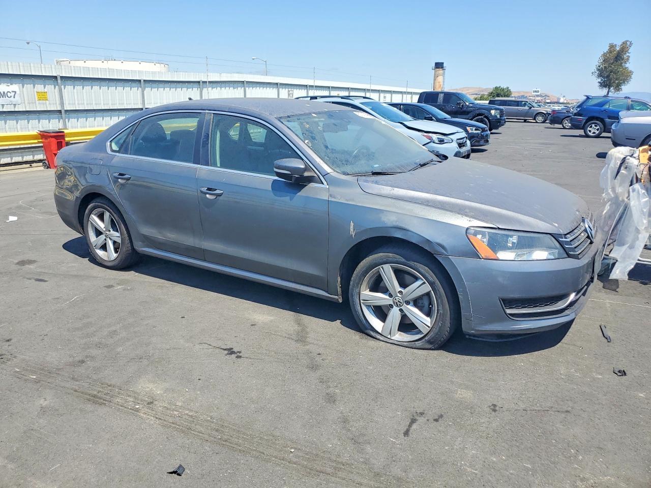 2013 Volkswagen Passat Se Charcoal vin: 1VWBP7A35DC066583