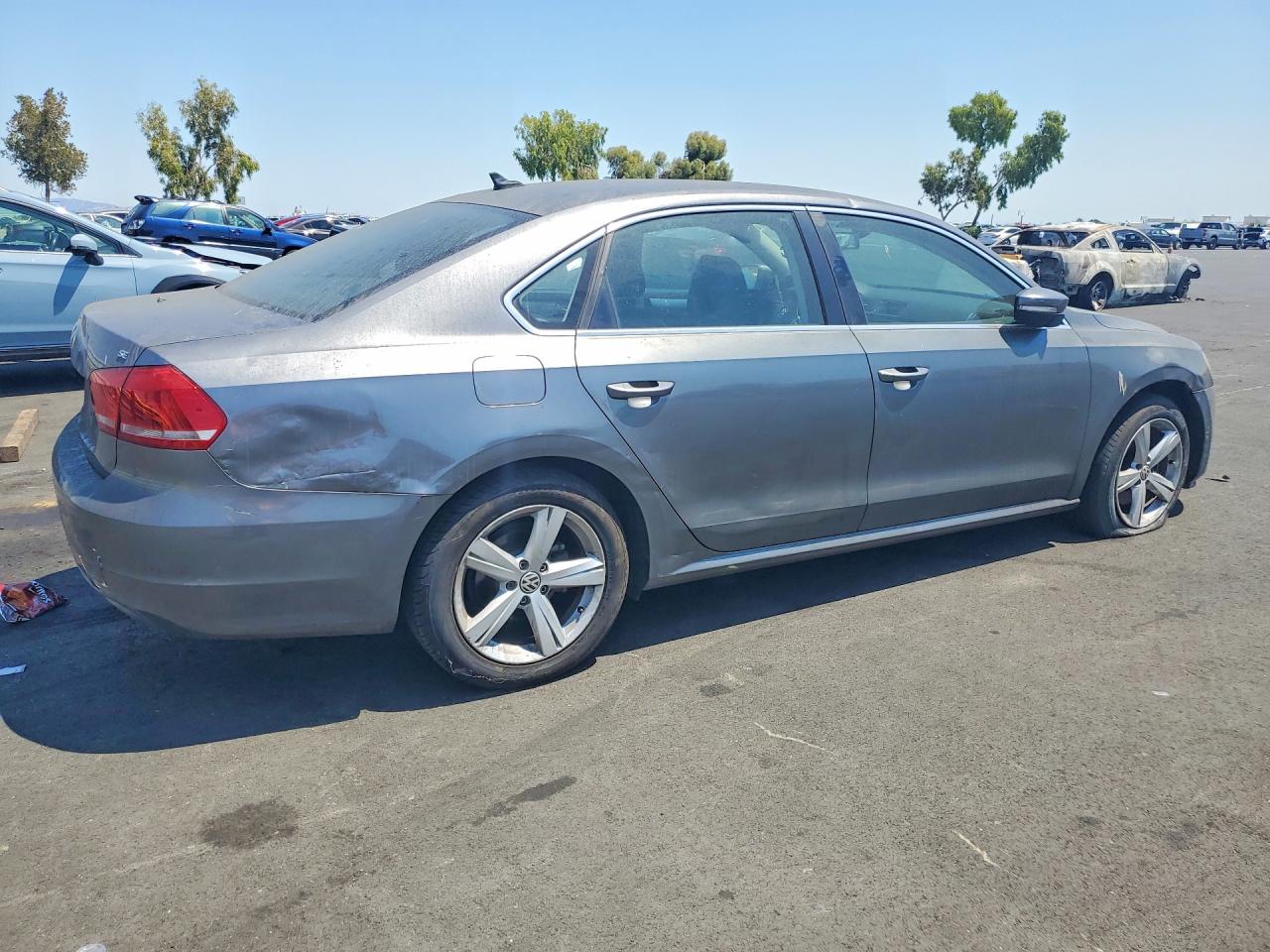 2013 Volkswagen Passat Se Charcoal vin: 1VWBP7A35DC066583