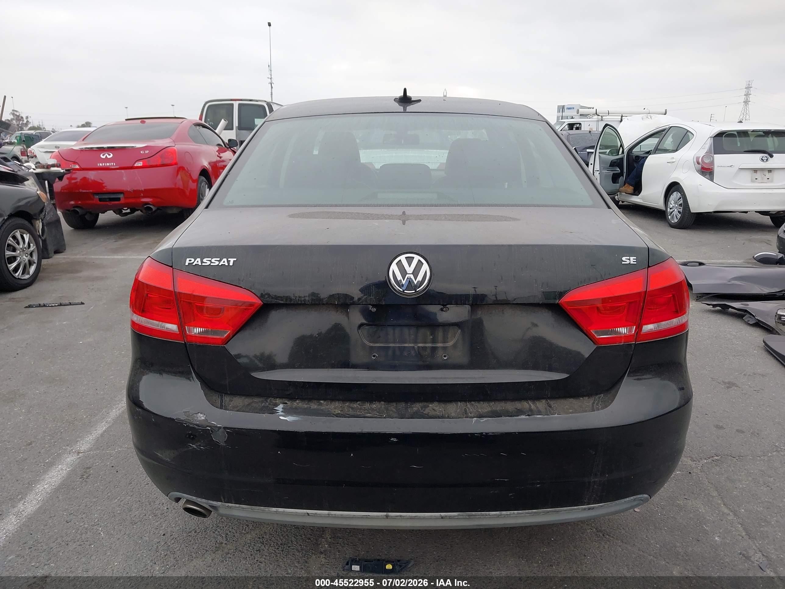 2013 Volkswagen Passat 2.5l Se Black vin: 1VWBP7A35DC118889