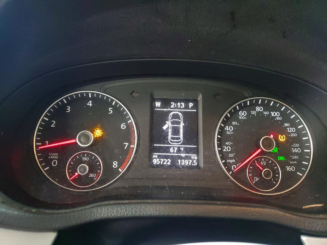 2013 Volkswagen Passat Se Черный vin: 1VWBP7A35DC123381