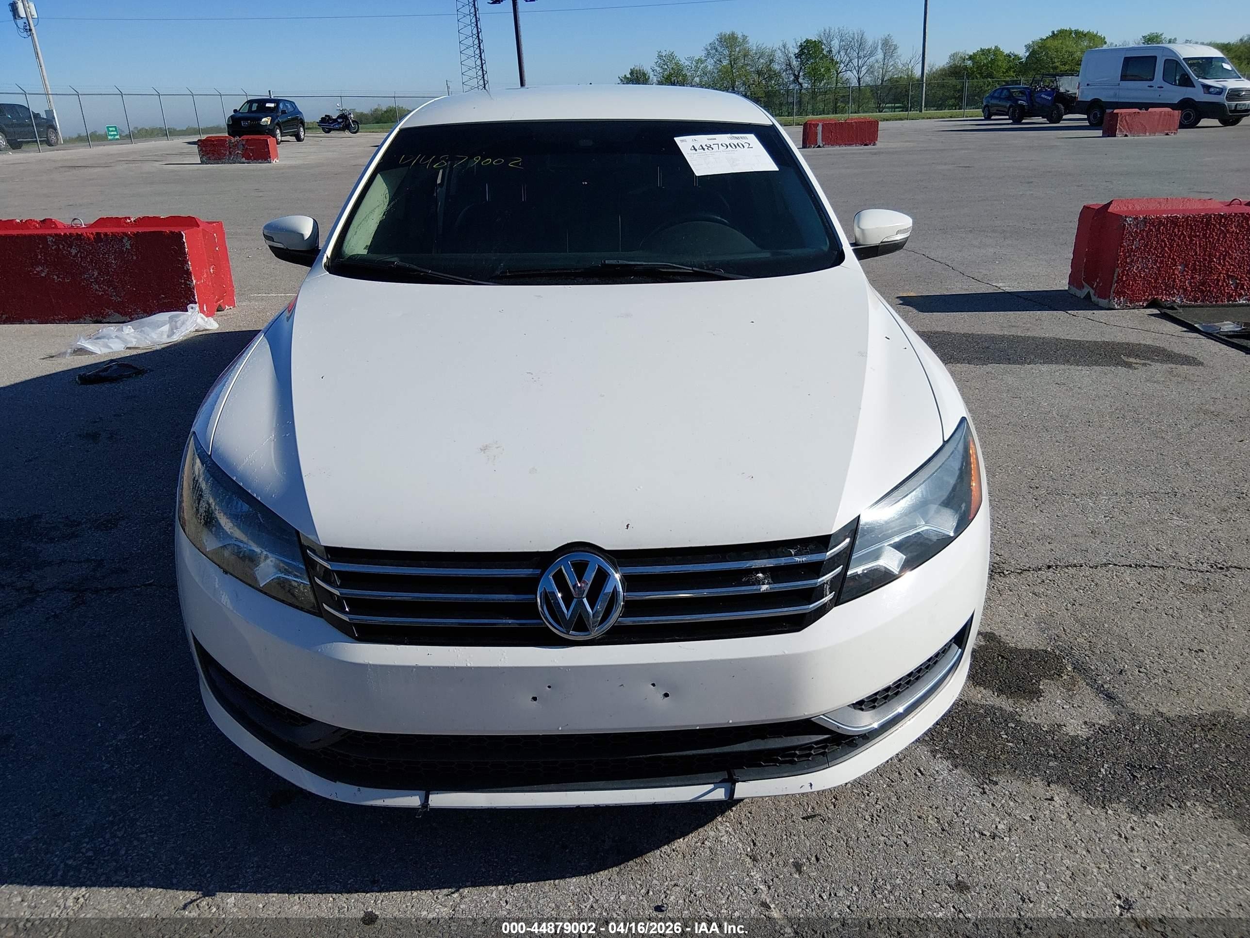 2014 Volkswagen Passat 2.5l Se Белый vin: 1VWBP7A35EC004621