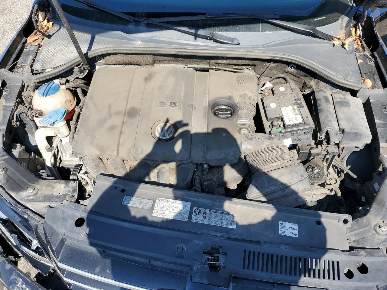 2014 Volkswagen Passat Se Черный vin: 1VWBP7A35EC006952
