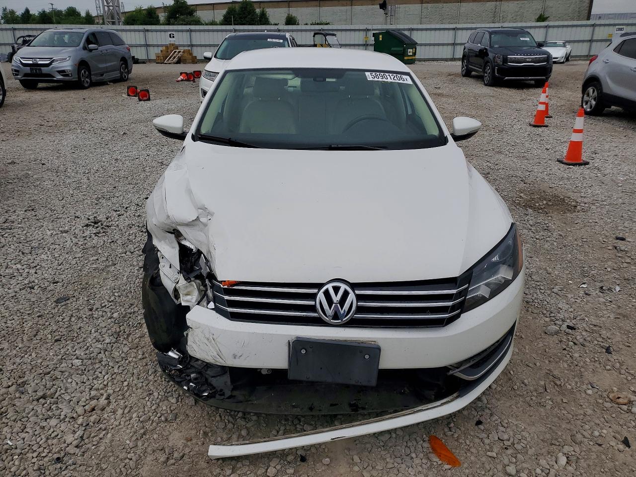 2012 Volkswagen Passat Se White vin: 1VWBP7A36CC071967