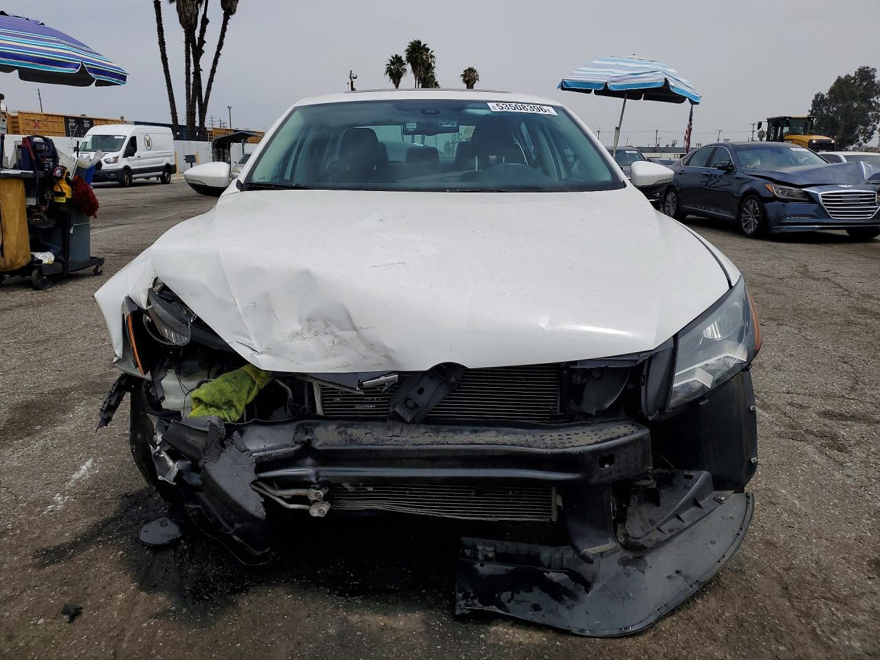 2012 Volkswagen Passat Se Белый vin: 1VWBP7A36CC083620