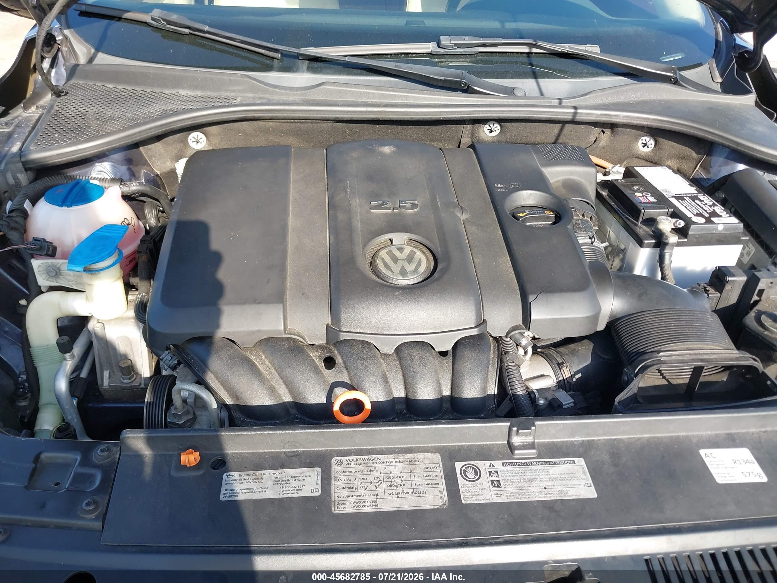 2012 Volkswagen Passat 2.5l Se Blue vin: 1VWBP7A36CC092026