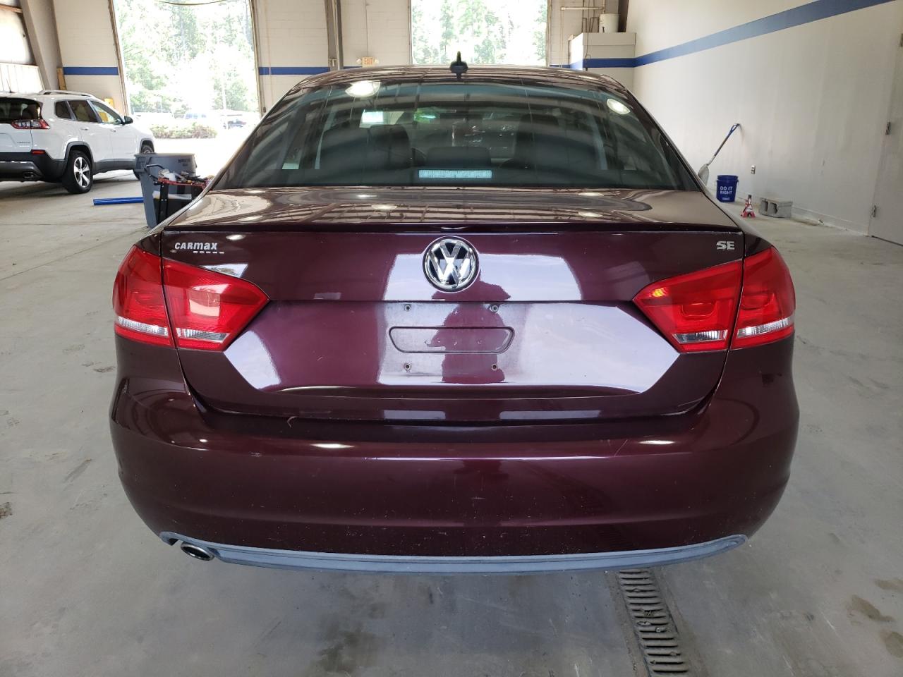 2013 Volkswagen Passat Se Burgundy vin: 1VWBP7A36DC009468