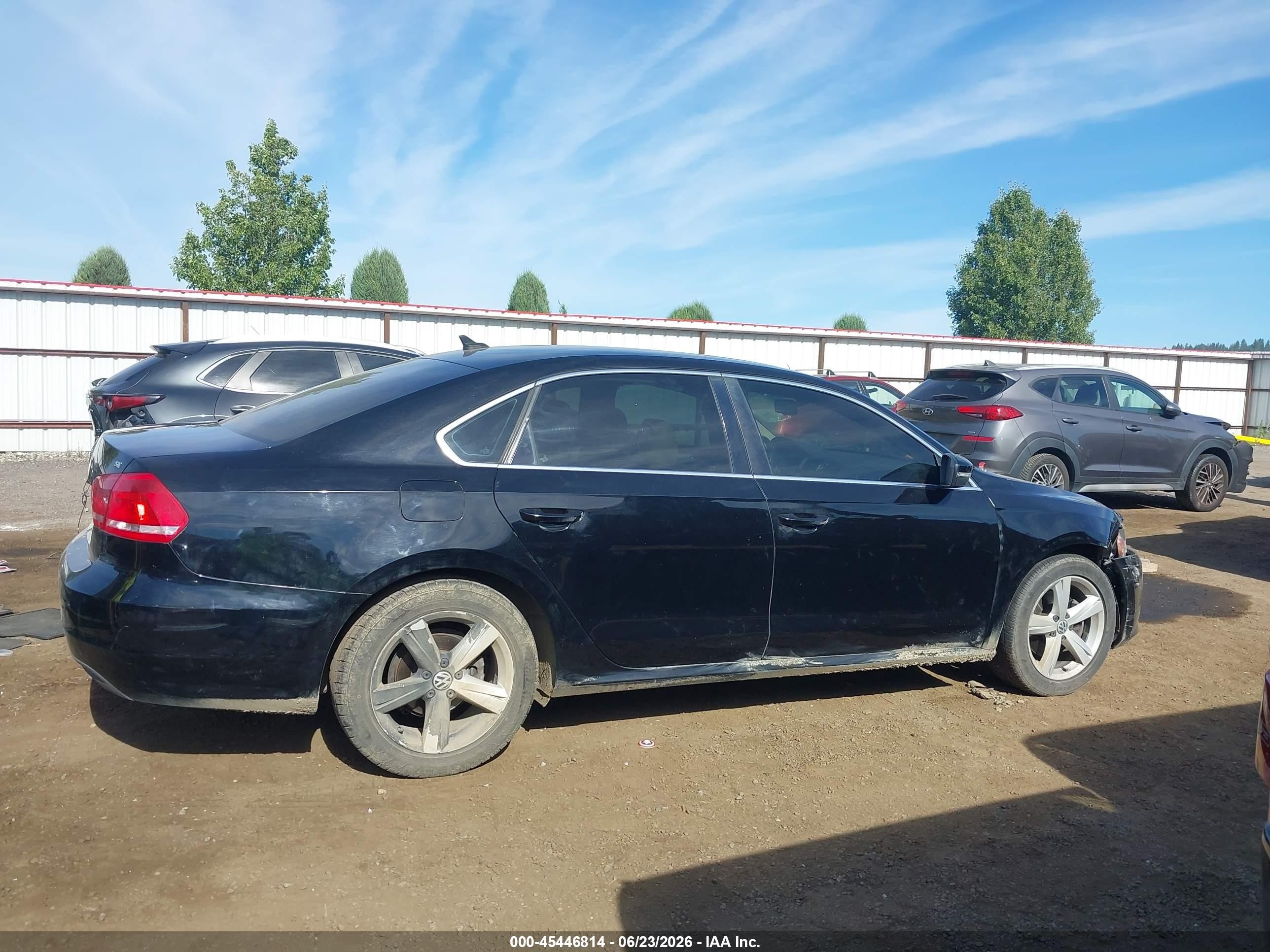 2013 Volkswagen Passat 2.5l Se Black vin: 1VWBP7A36DC025931