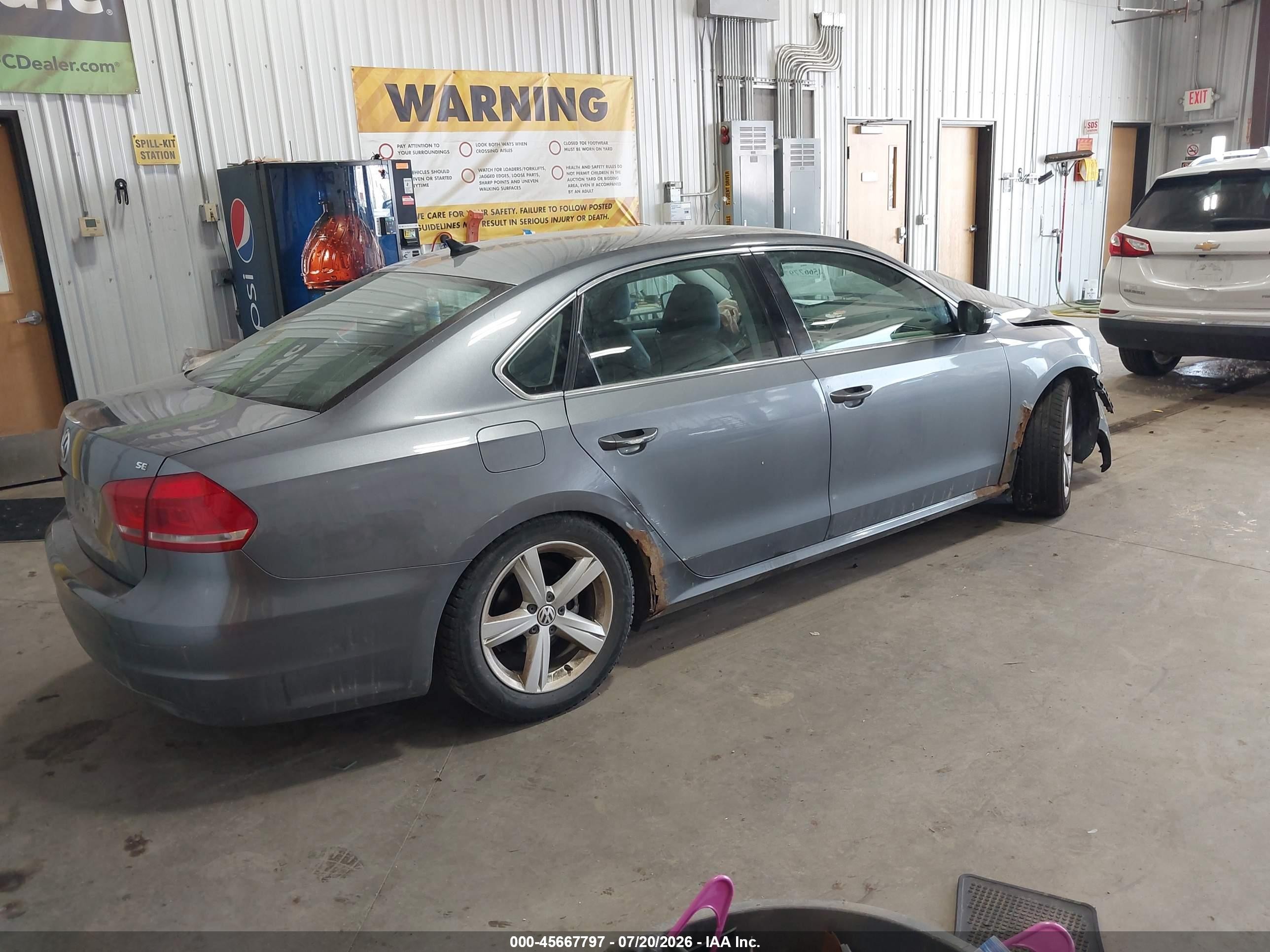 2013 Volkswagen Passat 2.5l Se Gray vin: 1VWBP7A36DC051977