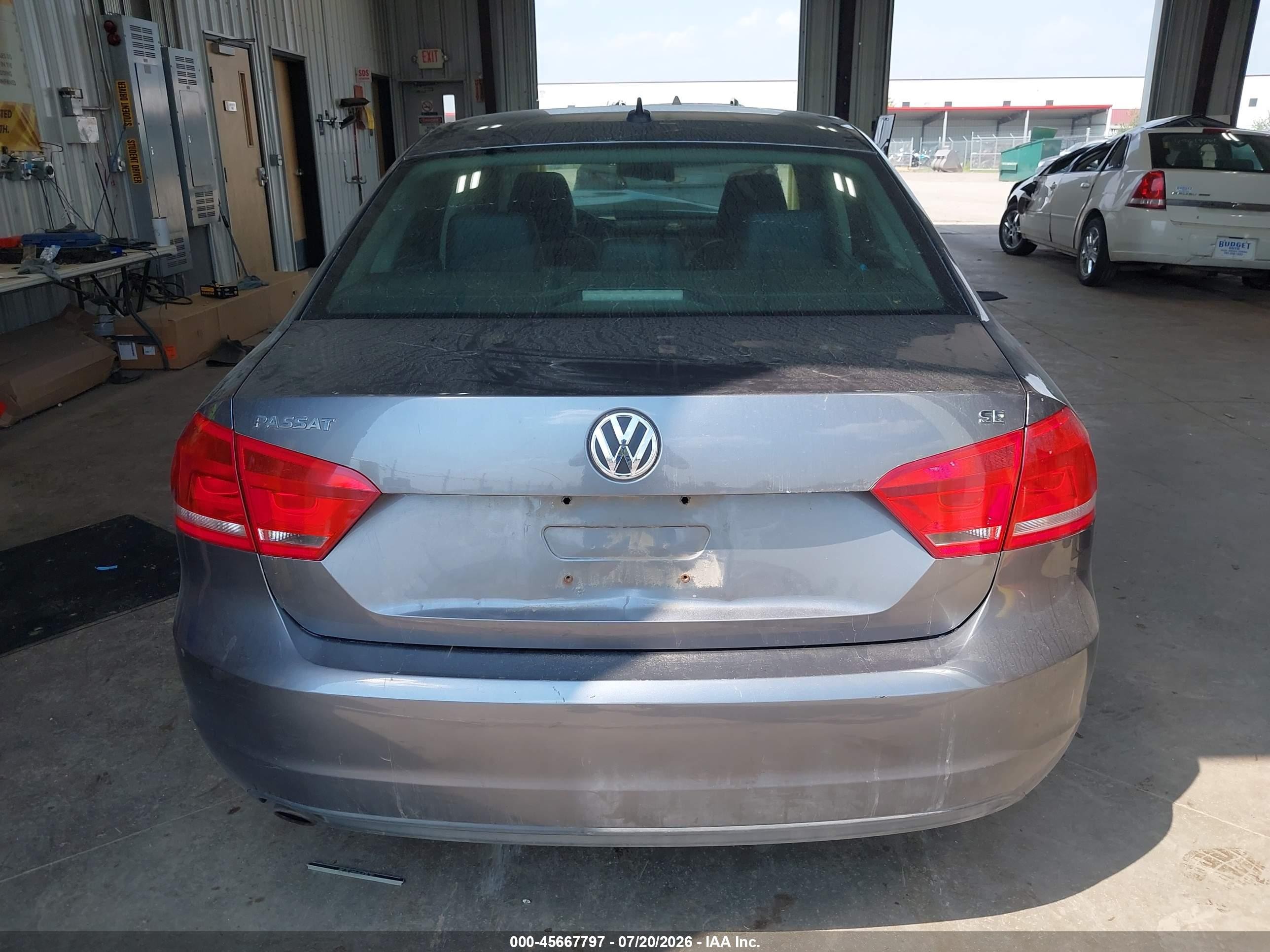 2013 Volkswagen Passat 2.5l Se Gray vin: 1VWBP7A36DC051977