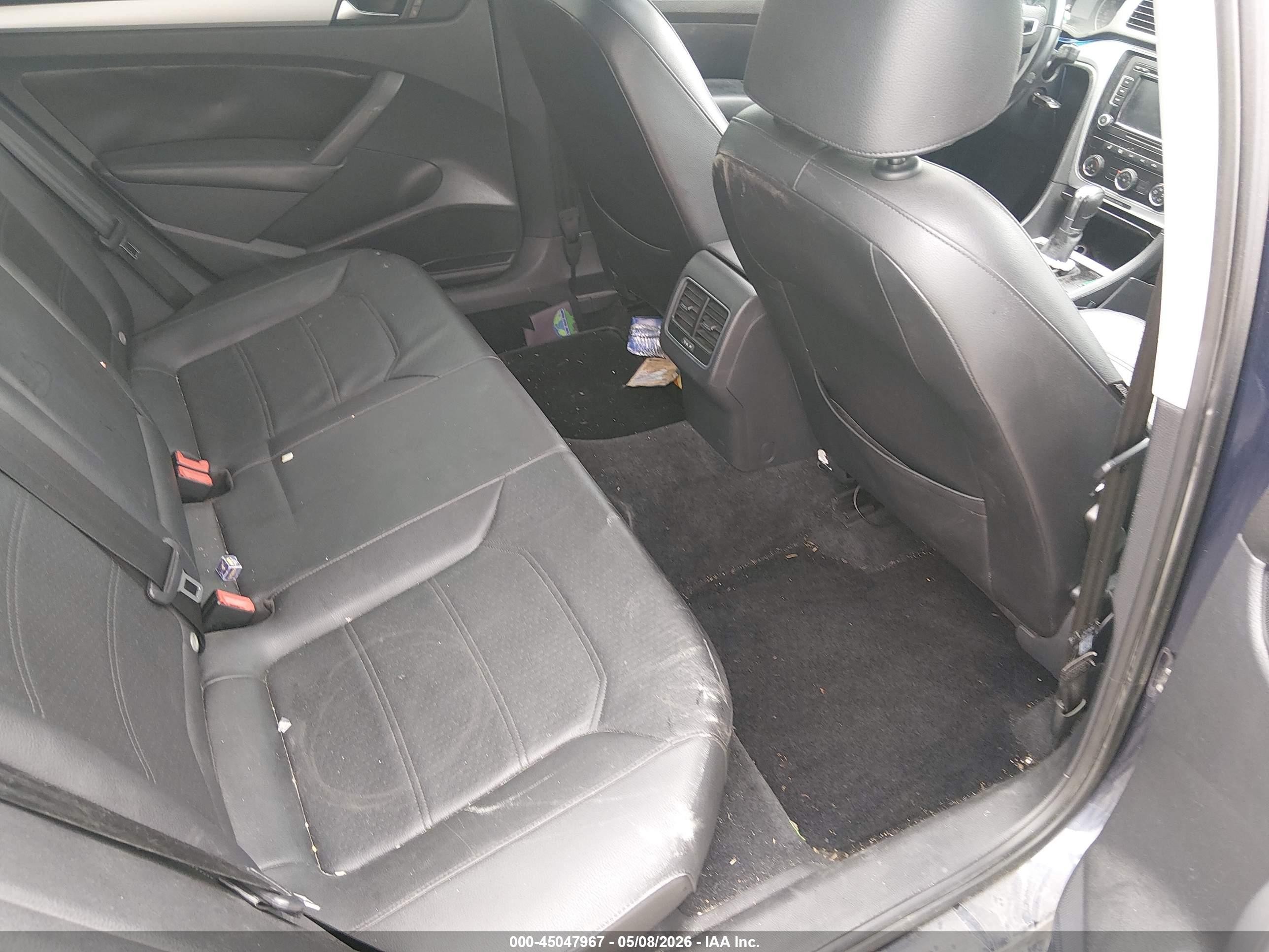 2013 Volkswagen Passat 2.5l Se Blue vin: 1VWBP7A36DC059867