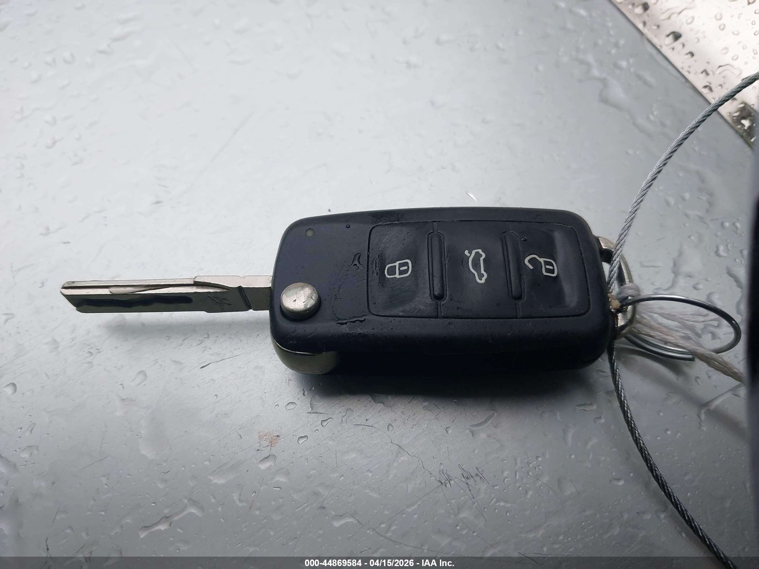 2013 Volkswagen Passat 2.5l Se Белый vin: 1VWBP7A36DC139525