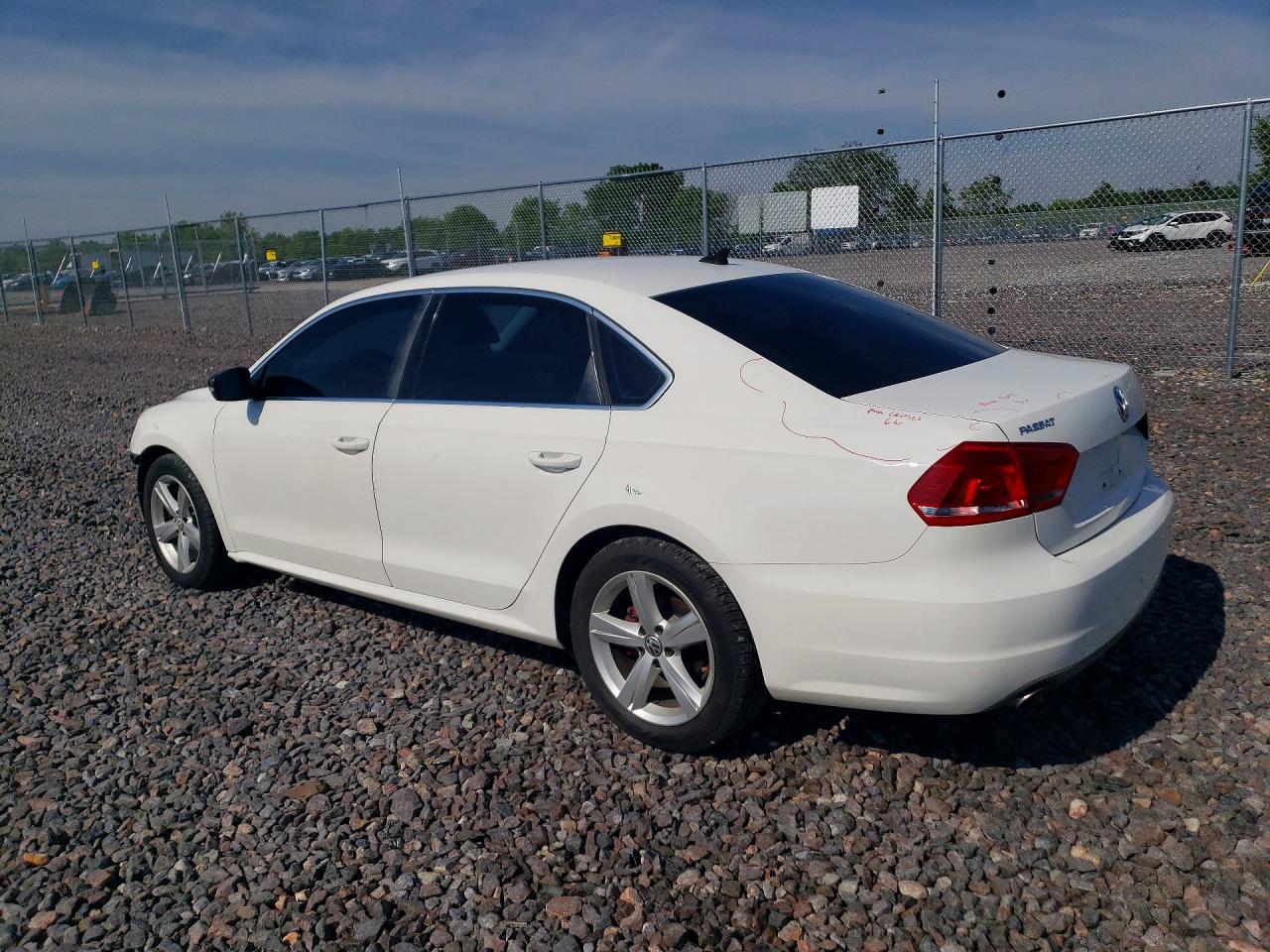 2012 Volkswagen Passat Se White vin: 1VWBP7A37CC079687
