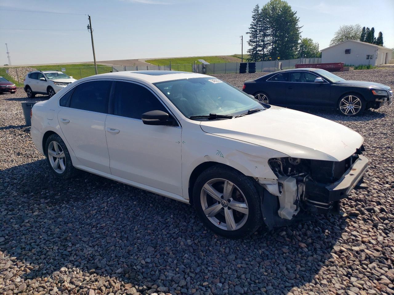 2012 Volkswagen Passat Se White vin: 1VWBP7A37CC079687