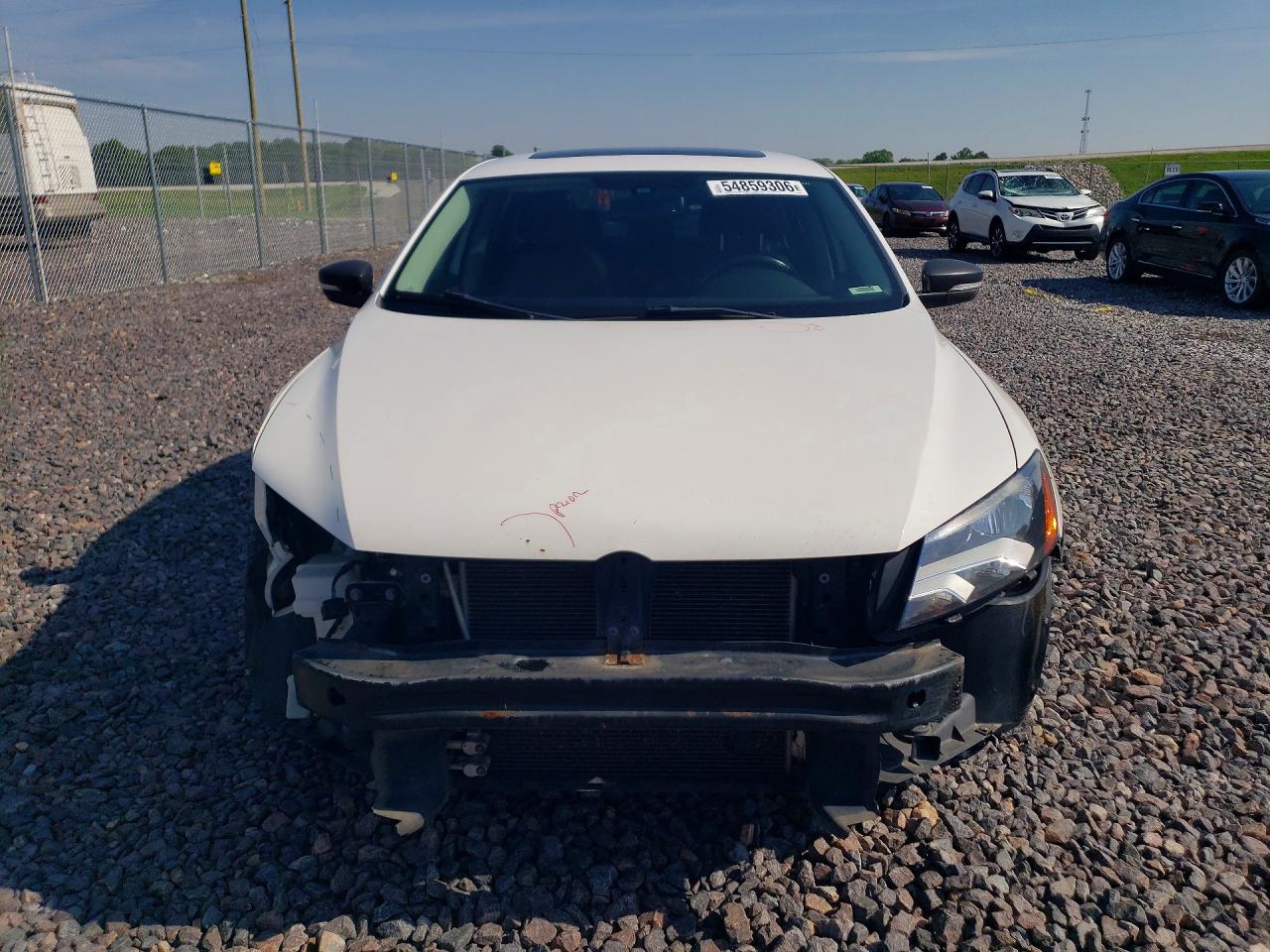 2012 Volkswagen Passat Se White vin: 1VWBP7A37CC079687