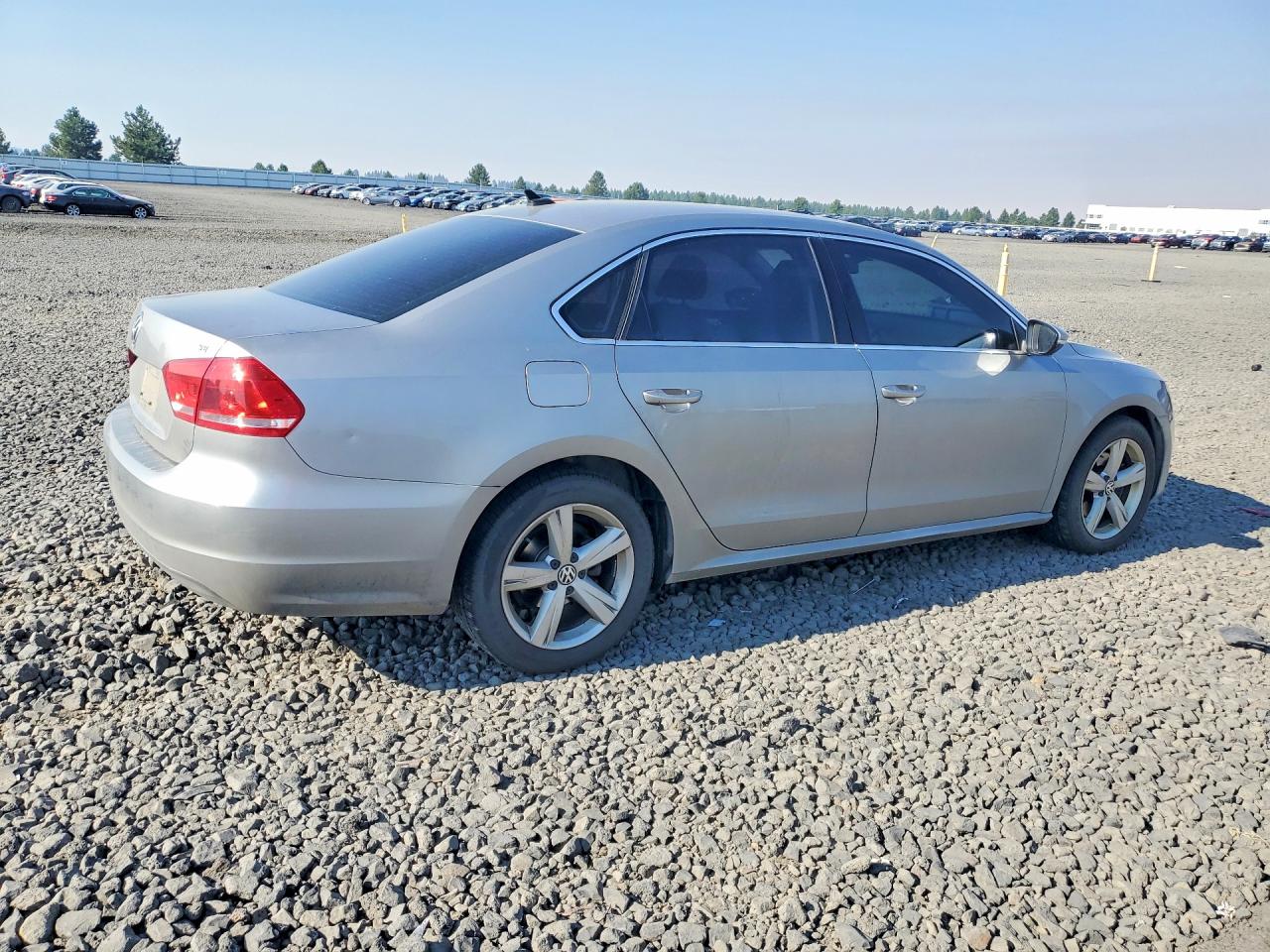 2012 Volkswagen Passat Se Silver vin: 1VWBP7A37CC099986