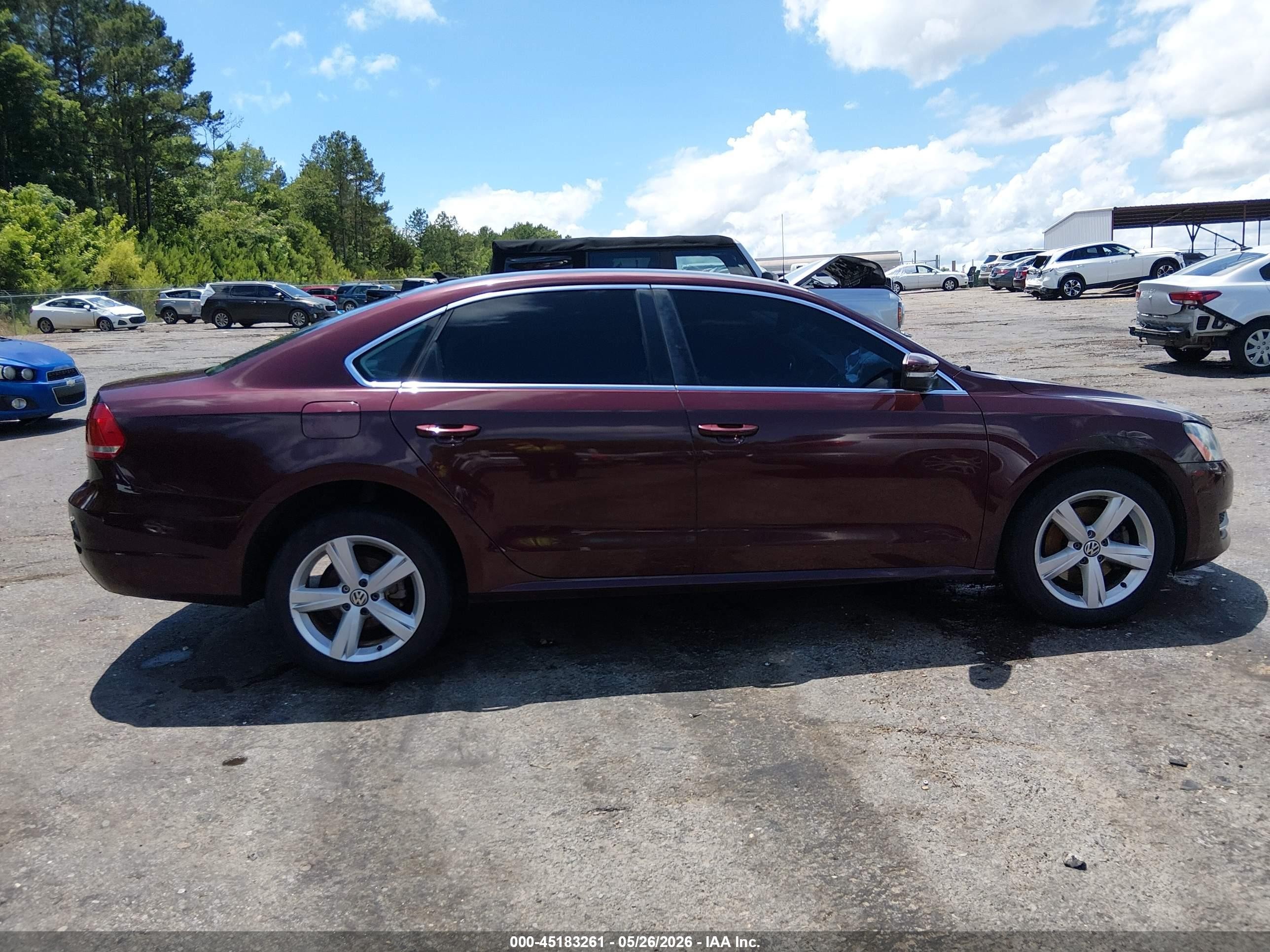 2013 Volkswagen Passat 2.5l Se Maroon vin: 1VWBP7A37DC097527