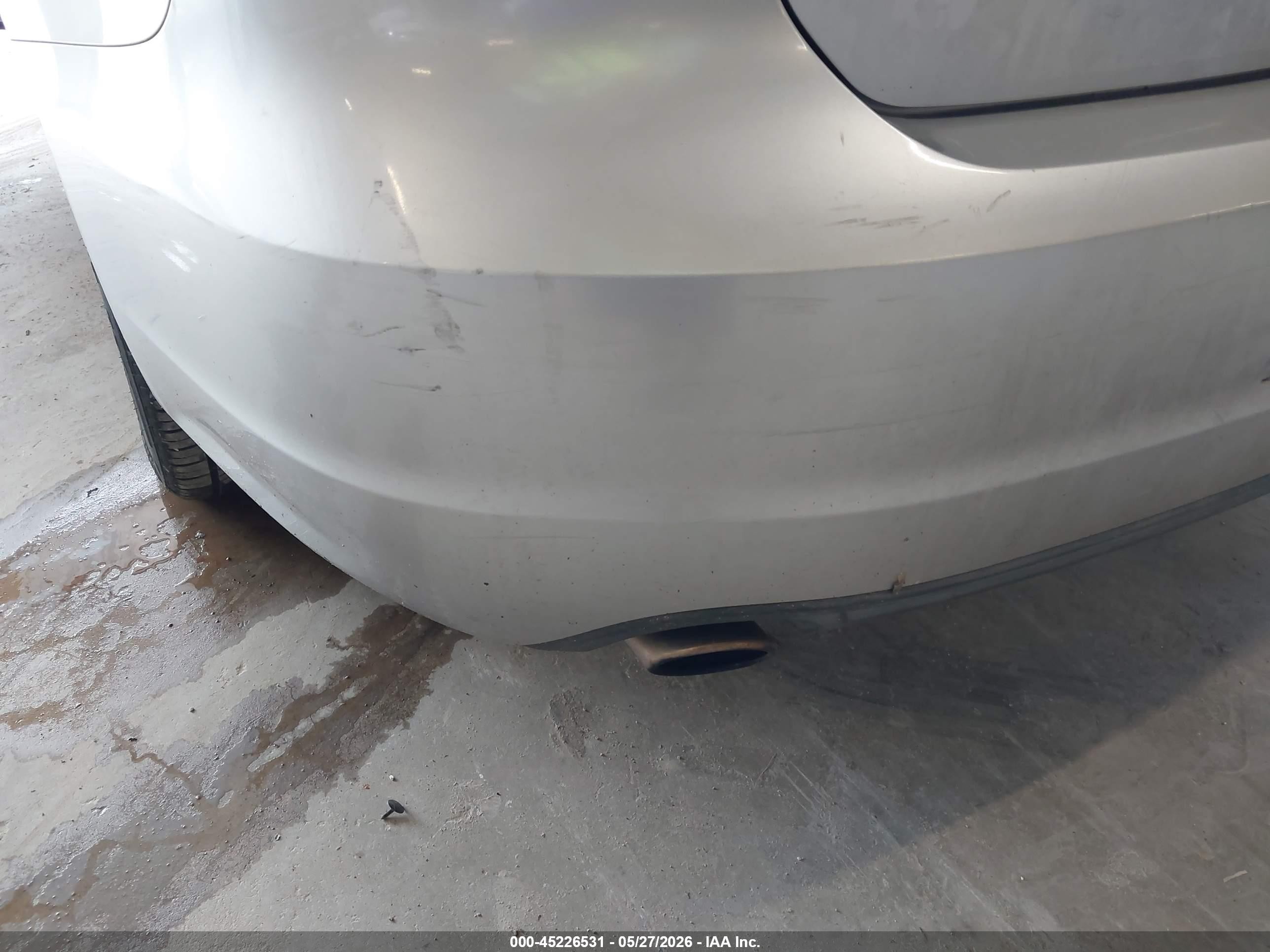 2013 Volkswagen Passat 2.5l Se Серебряный vin: 1VWBP7A37DC131689