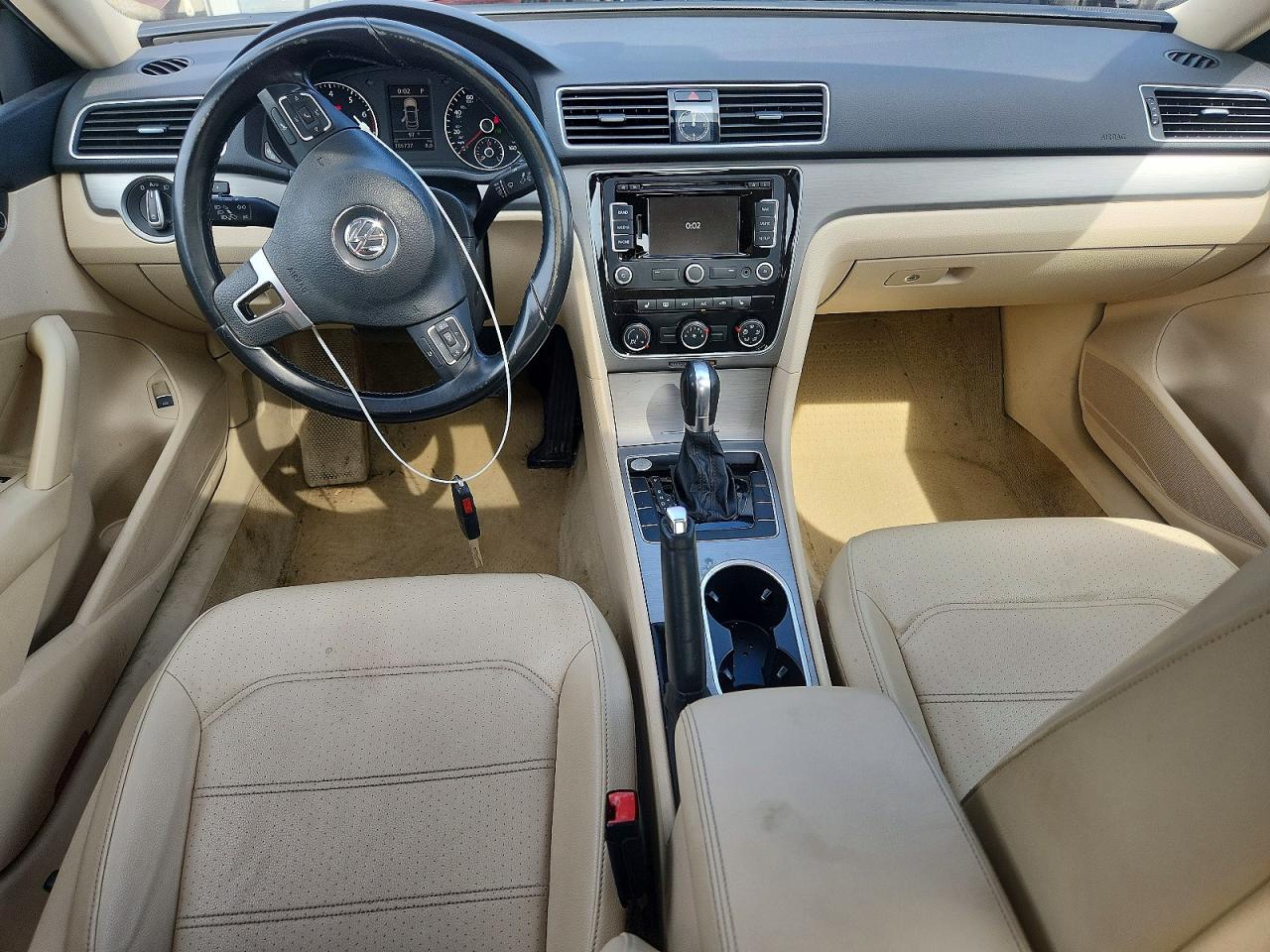2014 Volkswagen Passat Se Burgundy vin: 1VWBP7A37EC002384