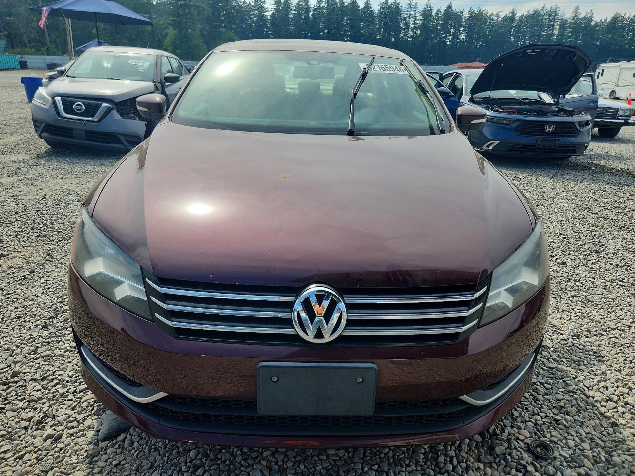 2014 Volkswagen Passat Se Burgundy vin: 1VWBP7A37EC002384
