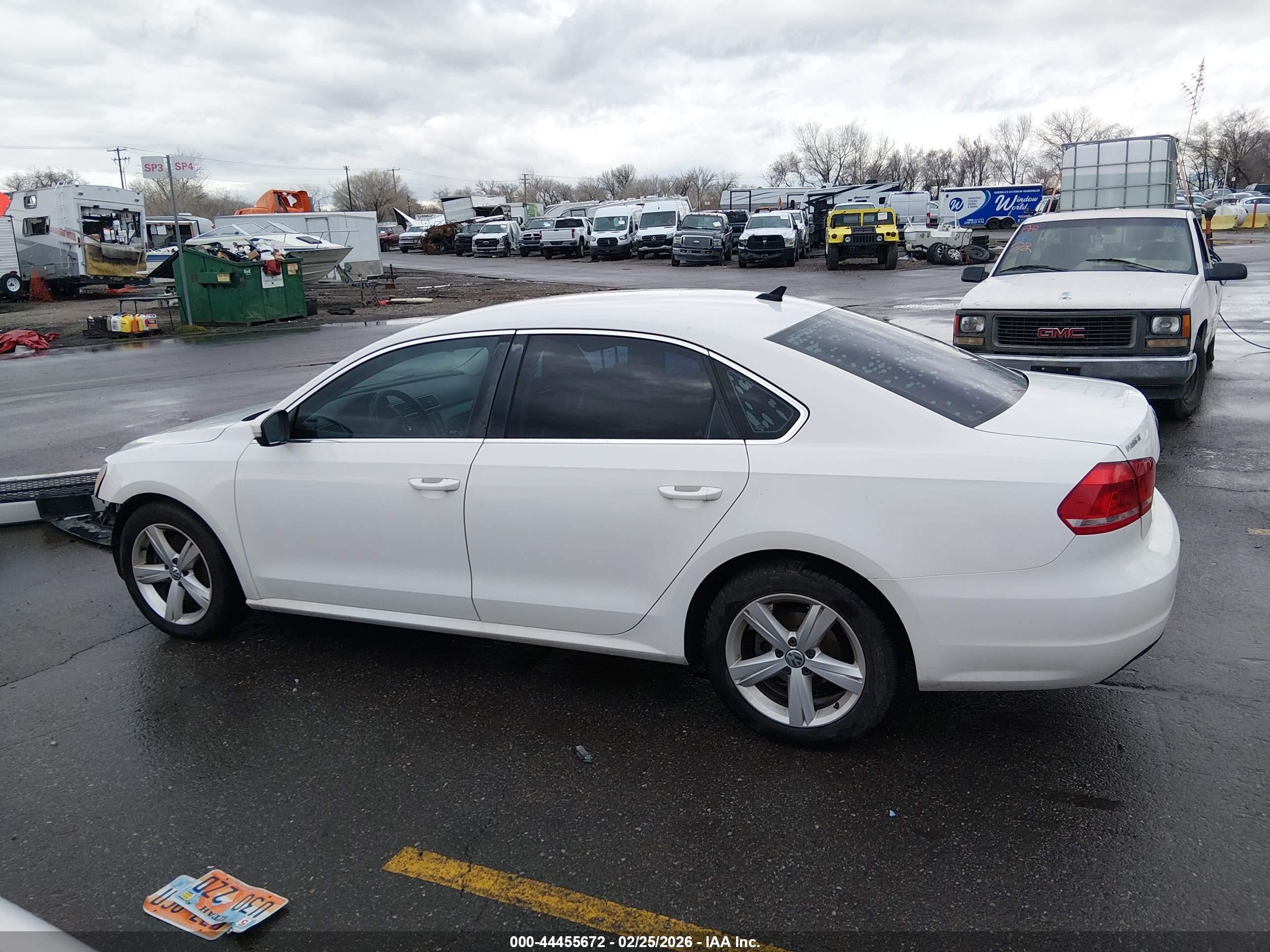 2014 Volkswagen Passat 2.5l Se White vin: 1VWBP7A37EC012297