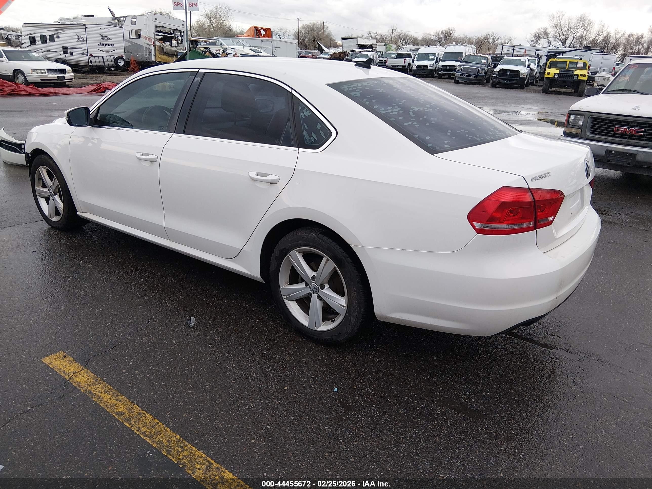 2014 Volkswagen Passat 2.5l Se White vin: 1VWBP7A37EC012297