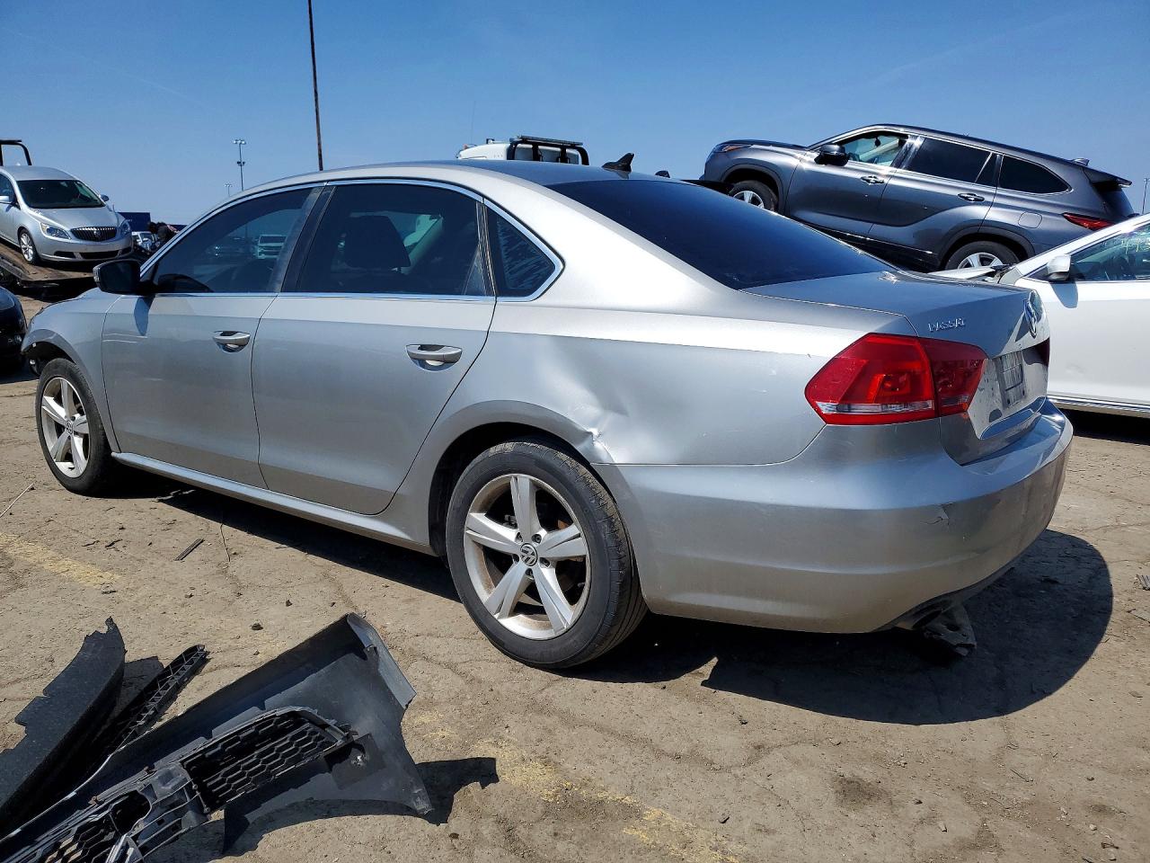 2014 Volkswagen Passat Se Silver vin: 1VWBP7A37EC015278