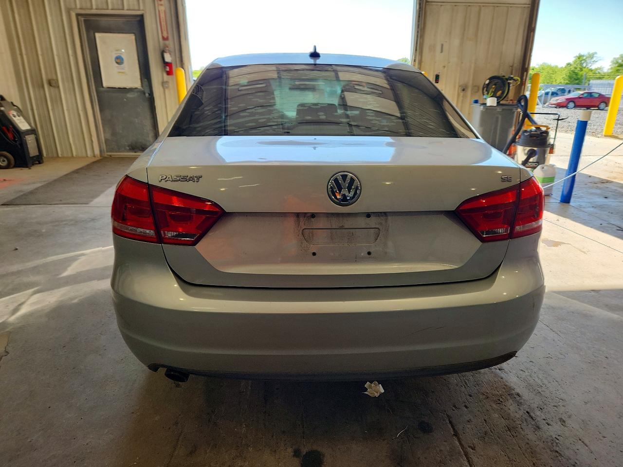 2012 Volkswagen Passat Se Silver vin: 1VWBP7A38CC021779