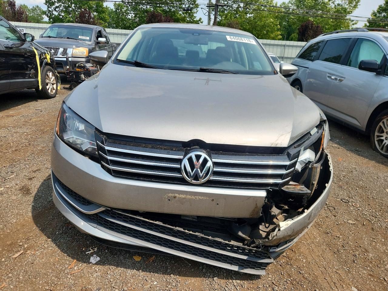 2012 Volkswagen Passat Se Gray vin: 1VWBP7A38CC065815
