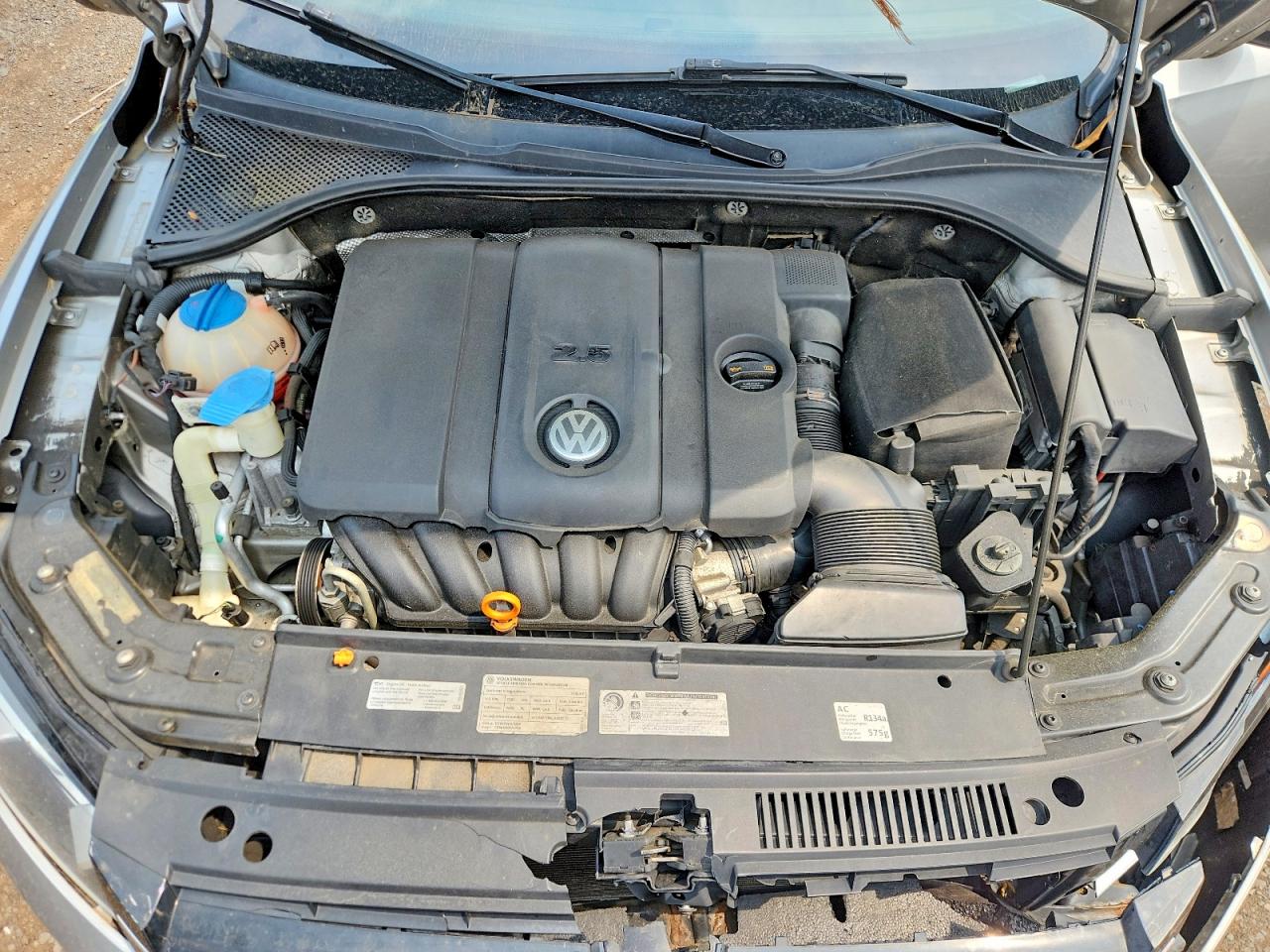 2012 Volkswagen Passat Se Gray vin: 1VWBP7A38CC065815
